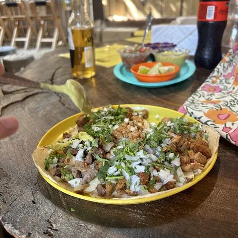 La Ola Taquería image 3