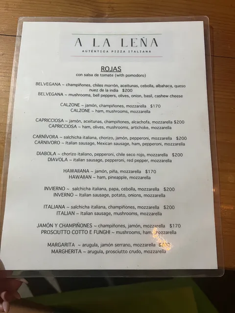 A La Leña image 8