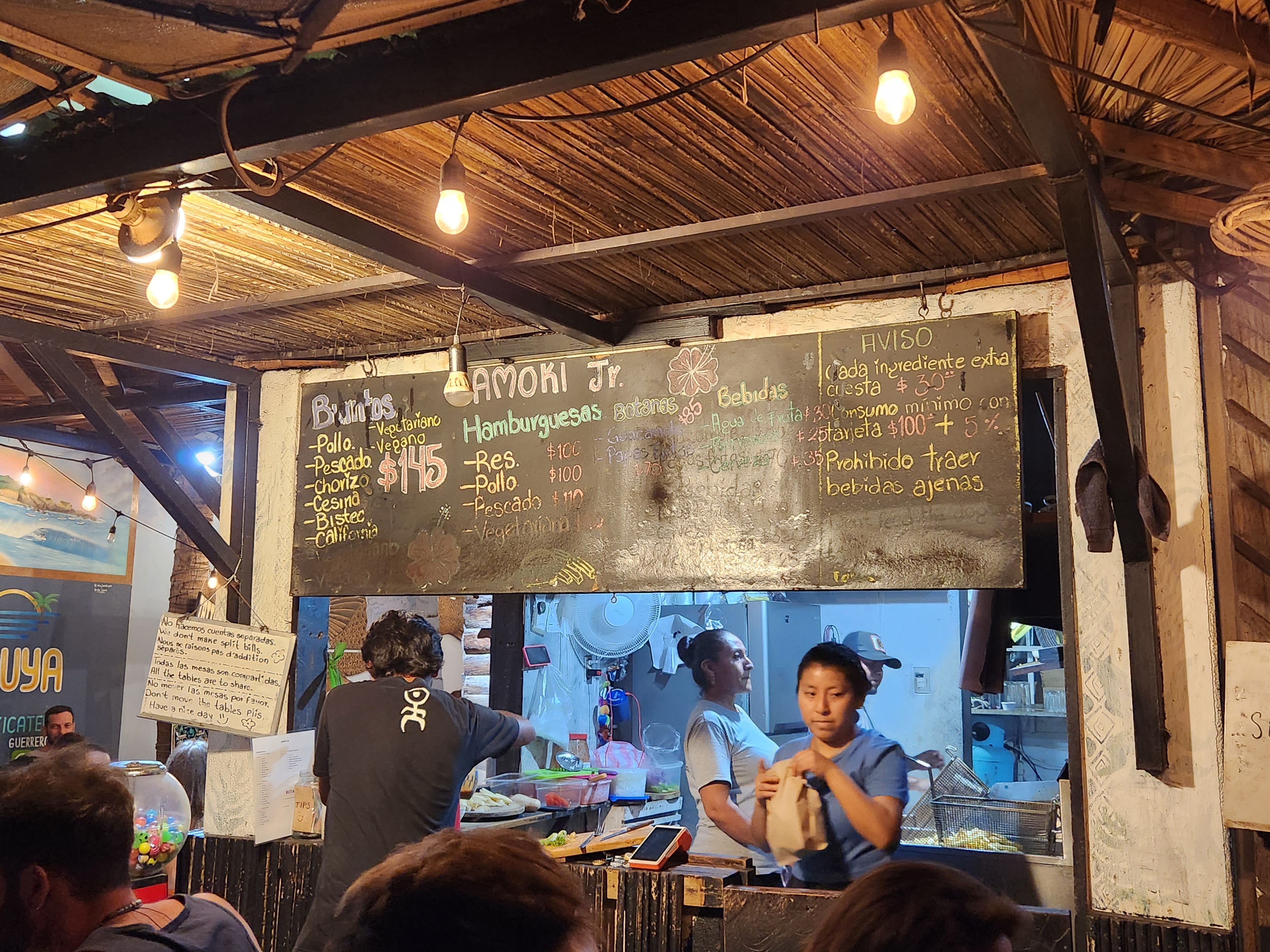 AMOKI JR. La Casa Del BIG Burrito Punta Zicatela image 8