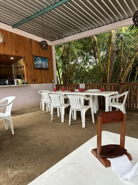 Restaurante AdRecv image 3