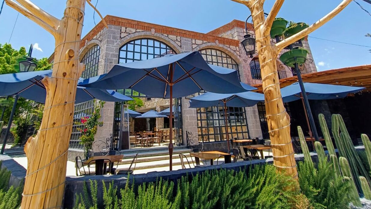 Don Valente image 4