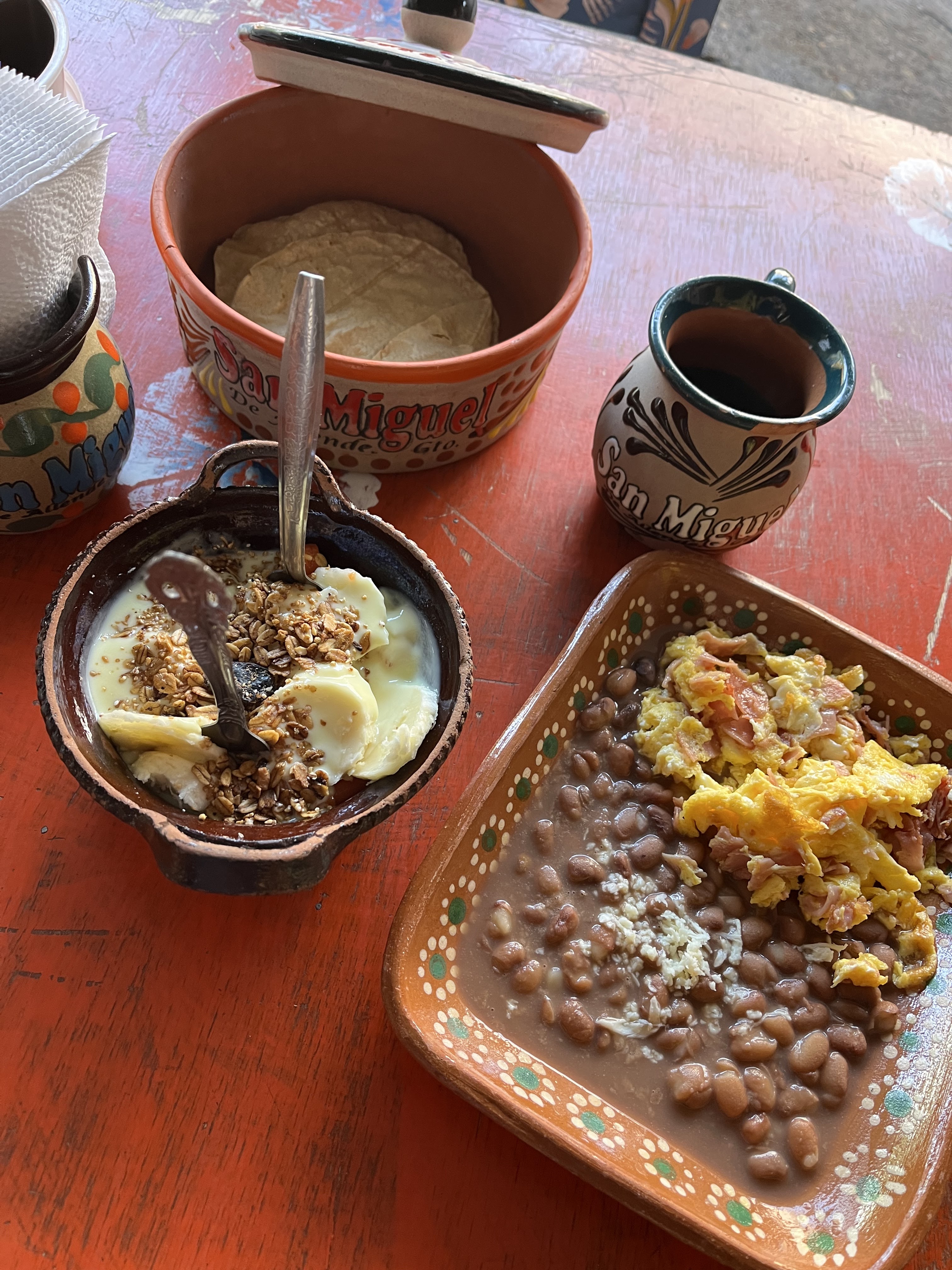 Carnitas El Guero image 2