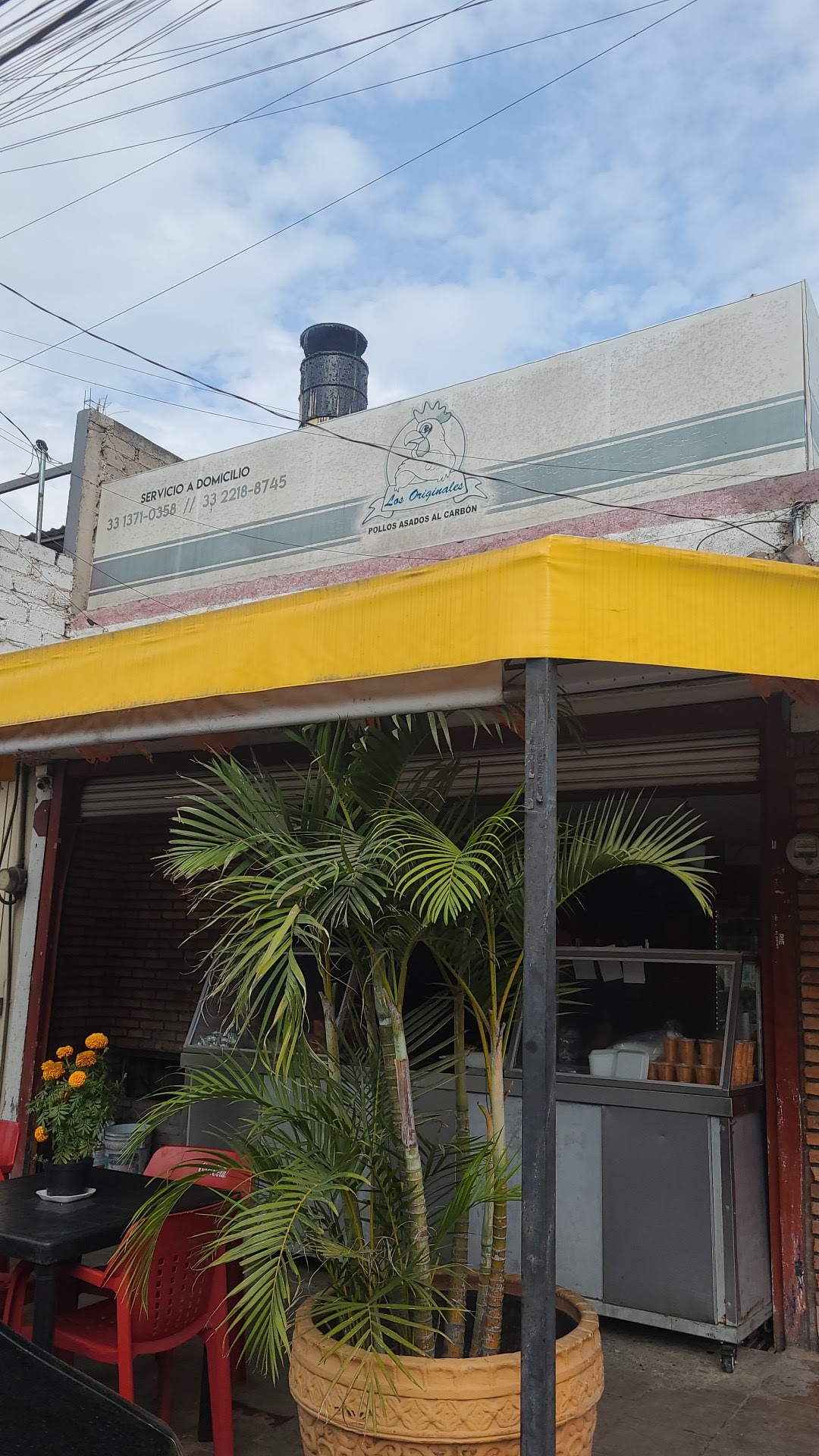 Los Pollos Giros image 4