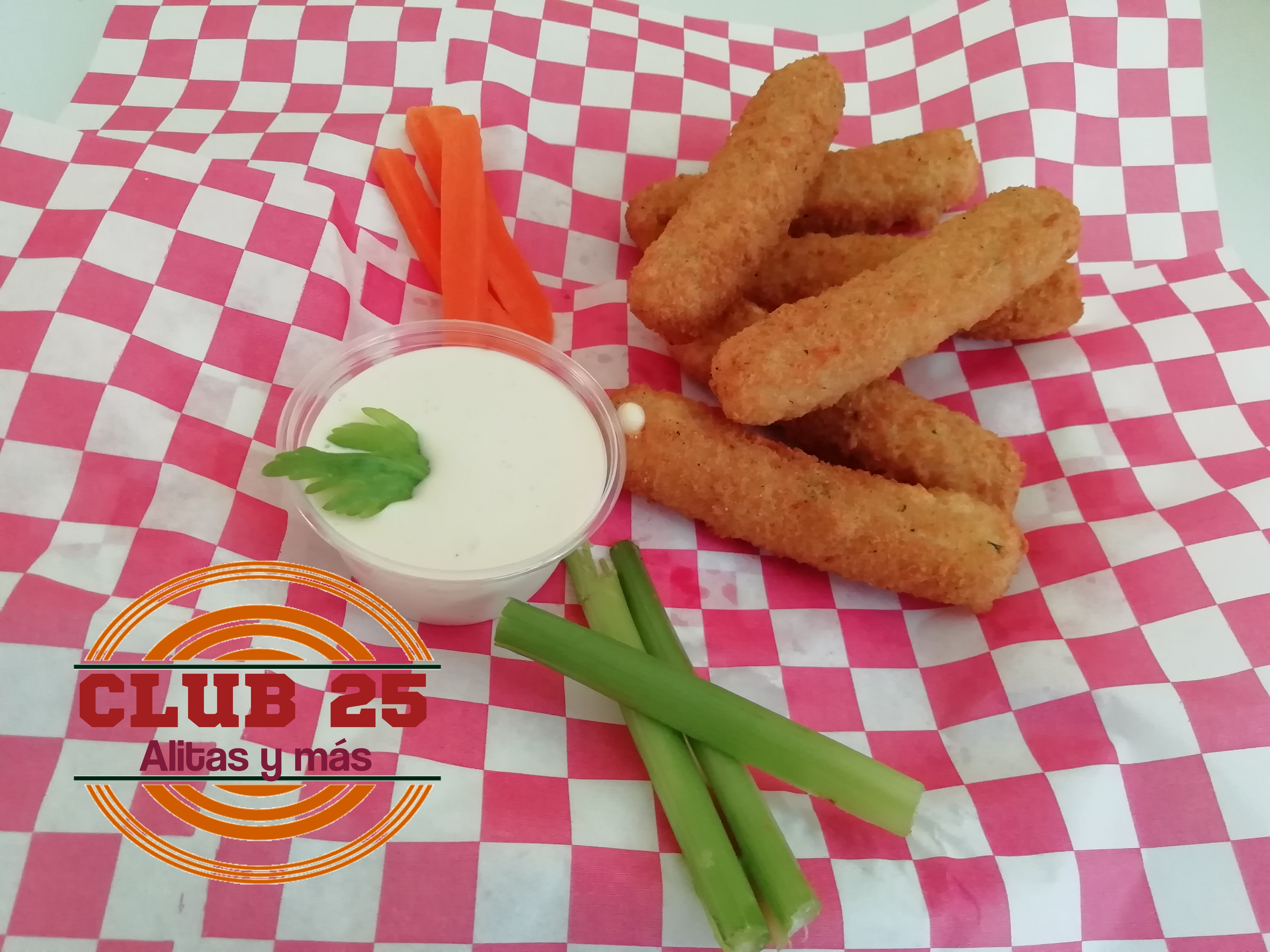 Club 25 "Alitas y más" image 3