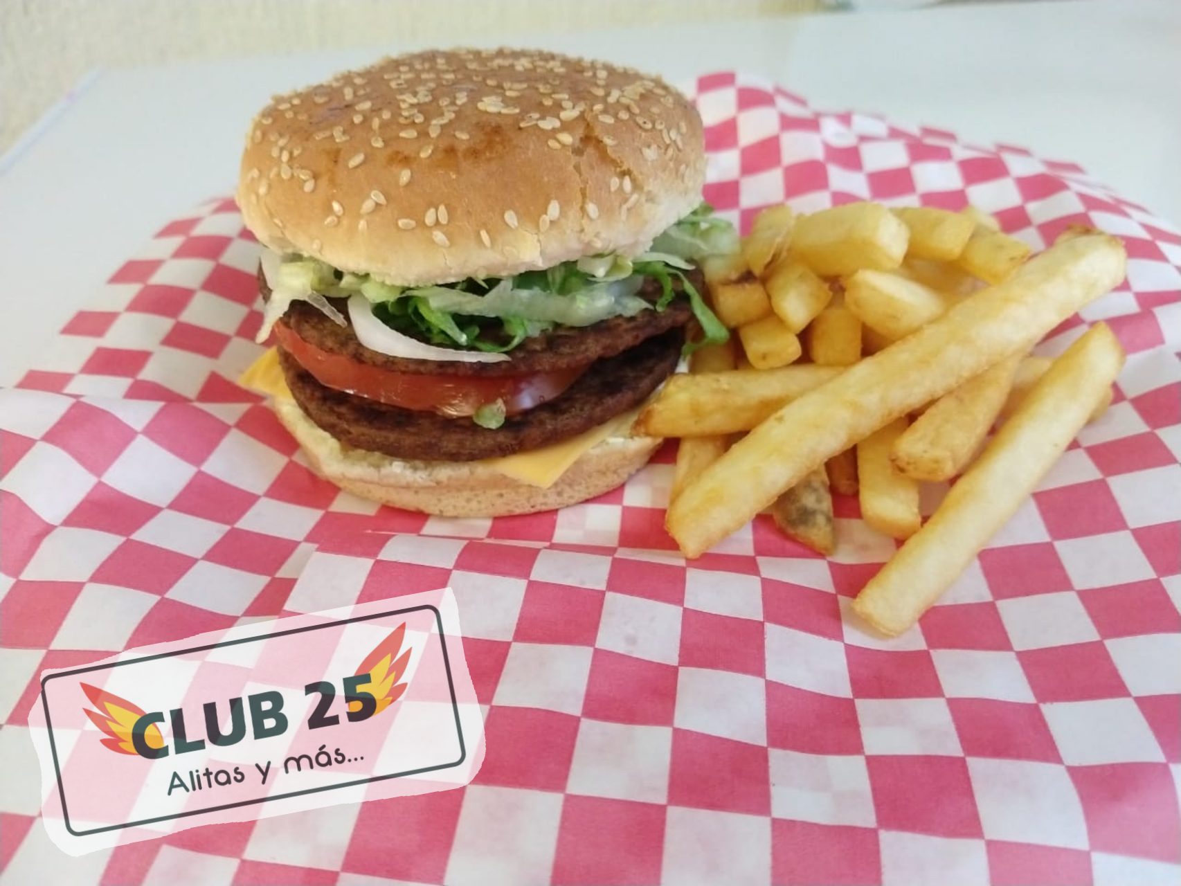 Club 25 "Alitas y más" image 4
