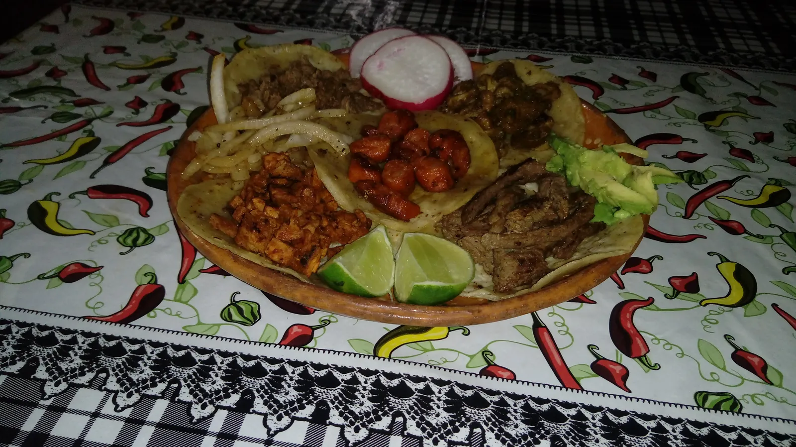 Taquería El Barrio image 6