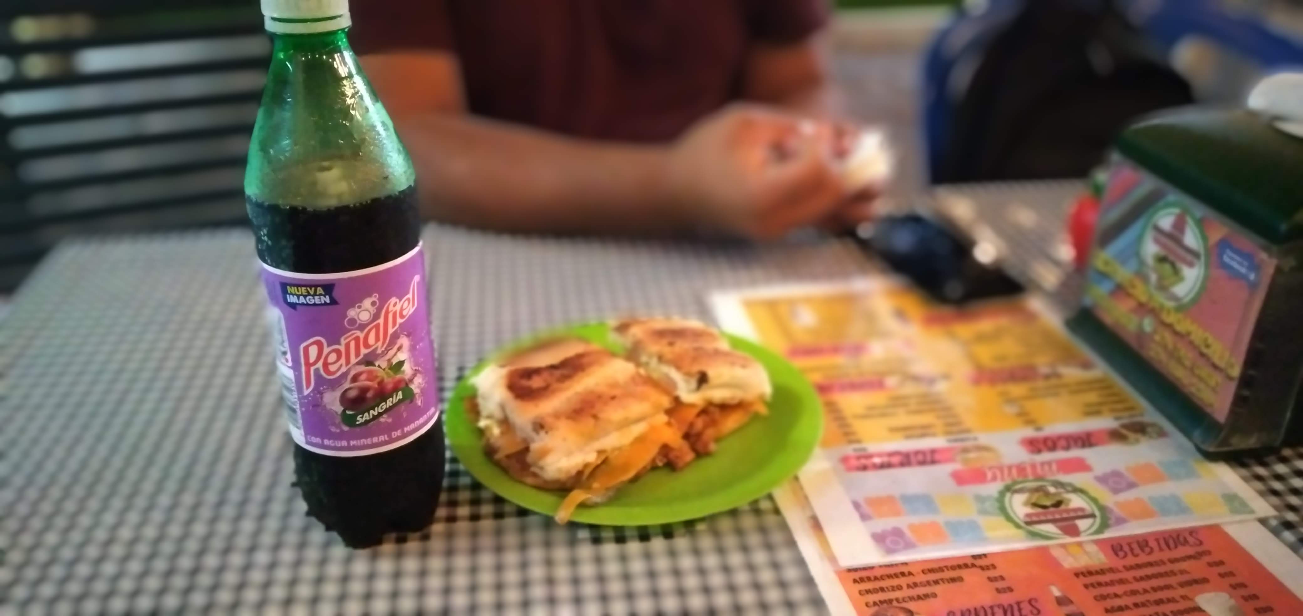 Taquería El Barrio image 8