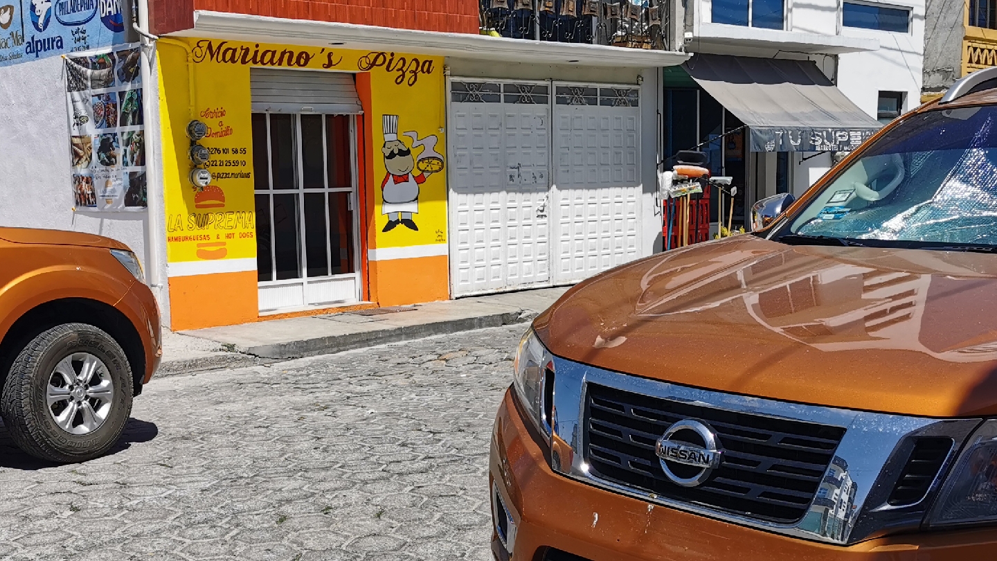 Mariano's pizza image 5