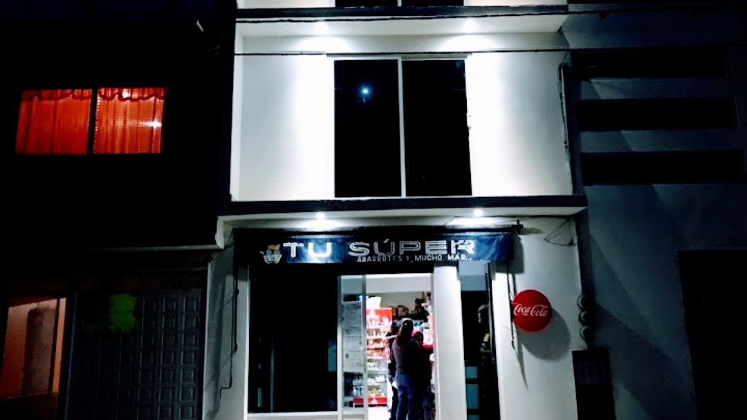 Mariano's pizza image 7