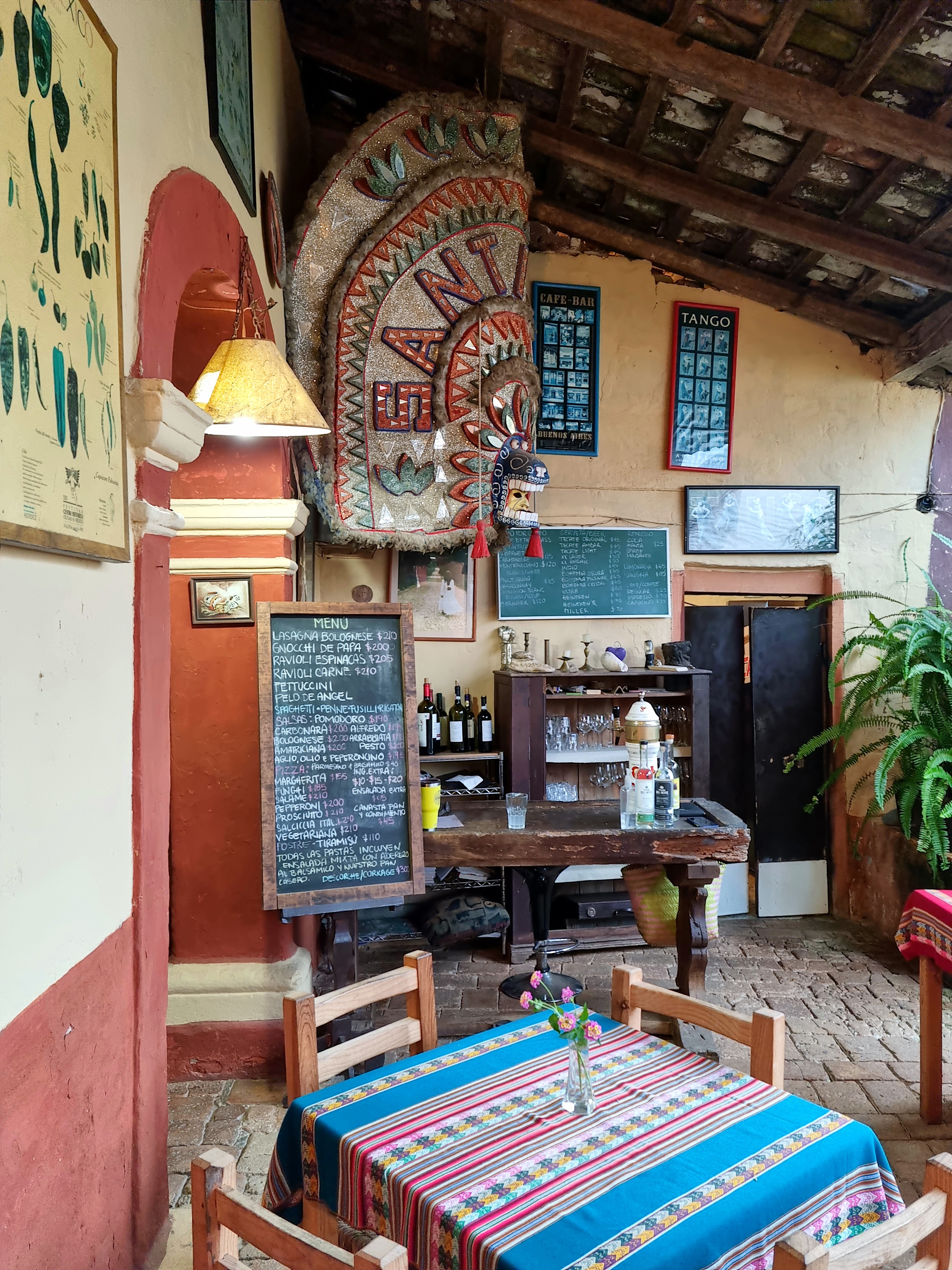 Montebello Restaurante image 4