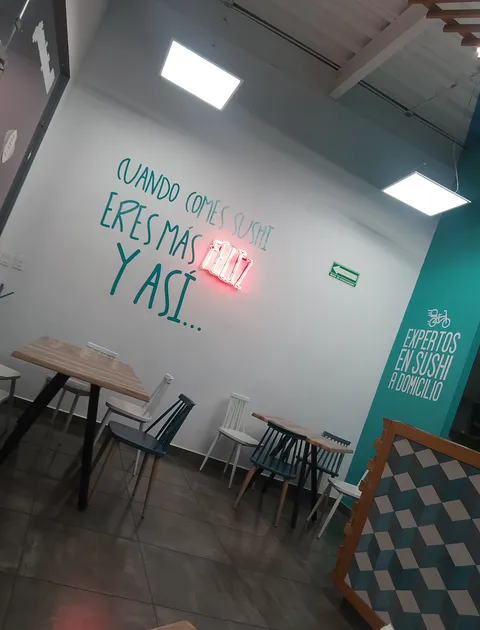 SUSHI Y ASI - EL REFUGIO image 6