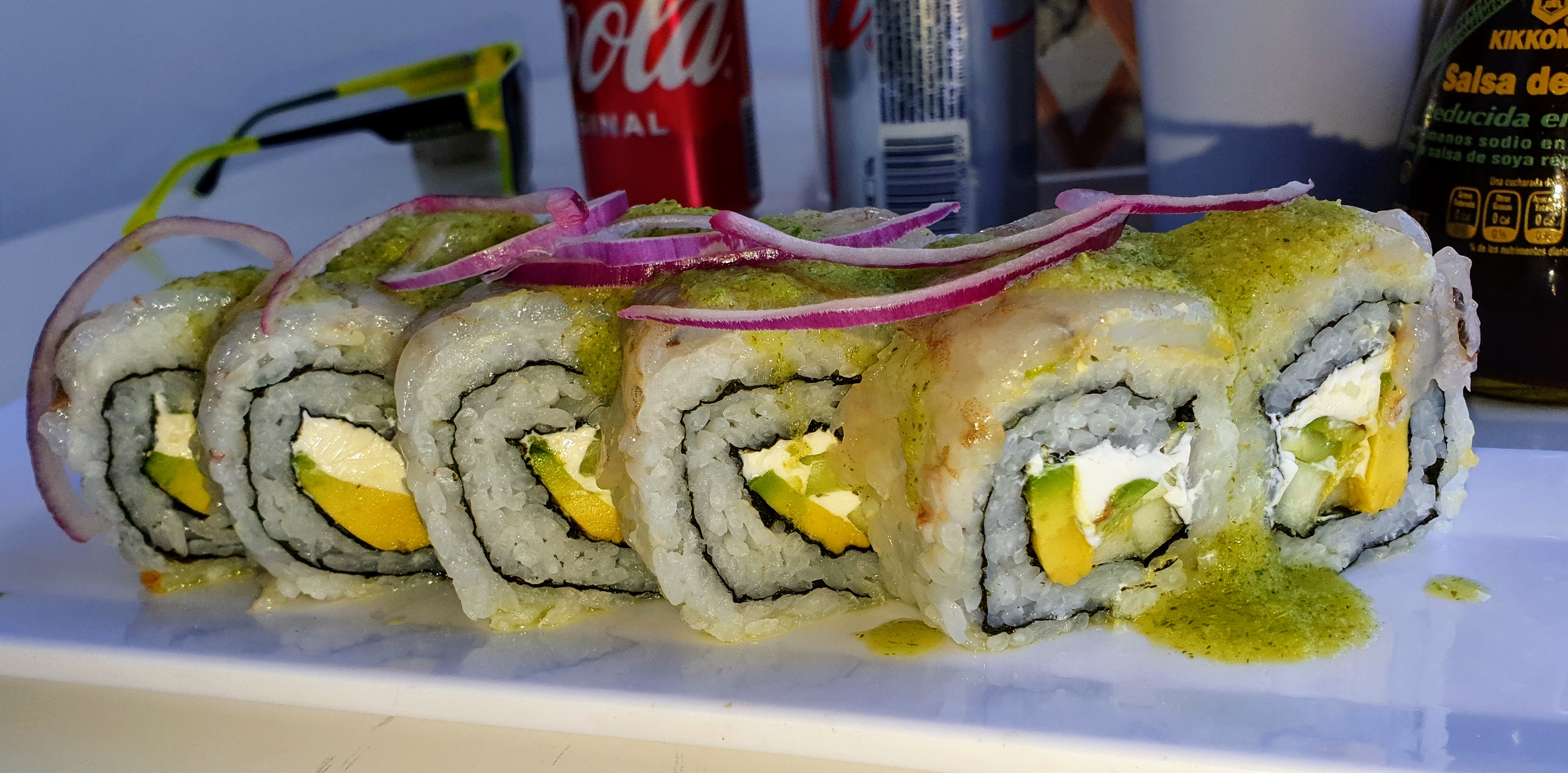 SUSHI Y ASI - EL REFUGIO image 10