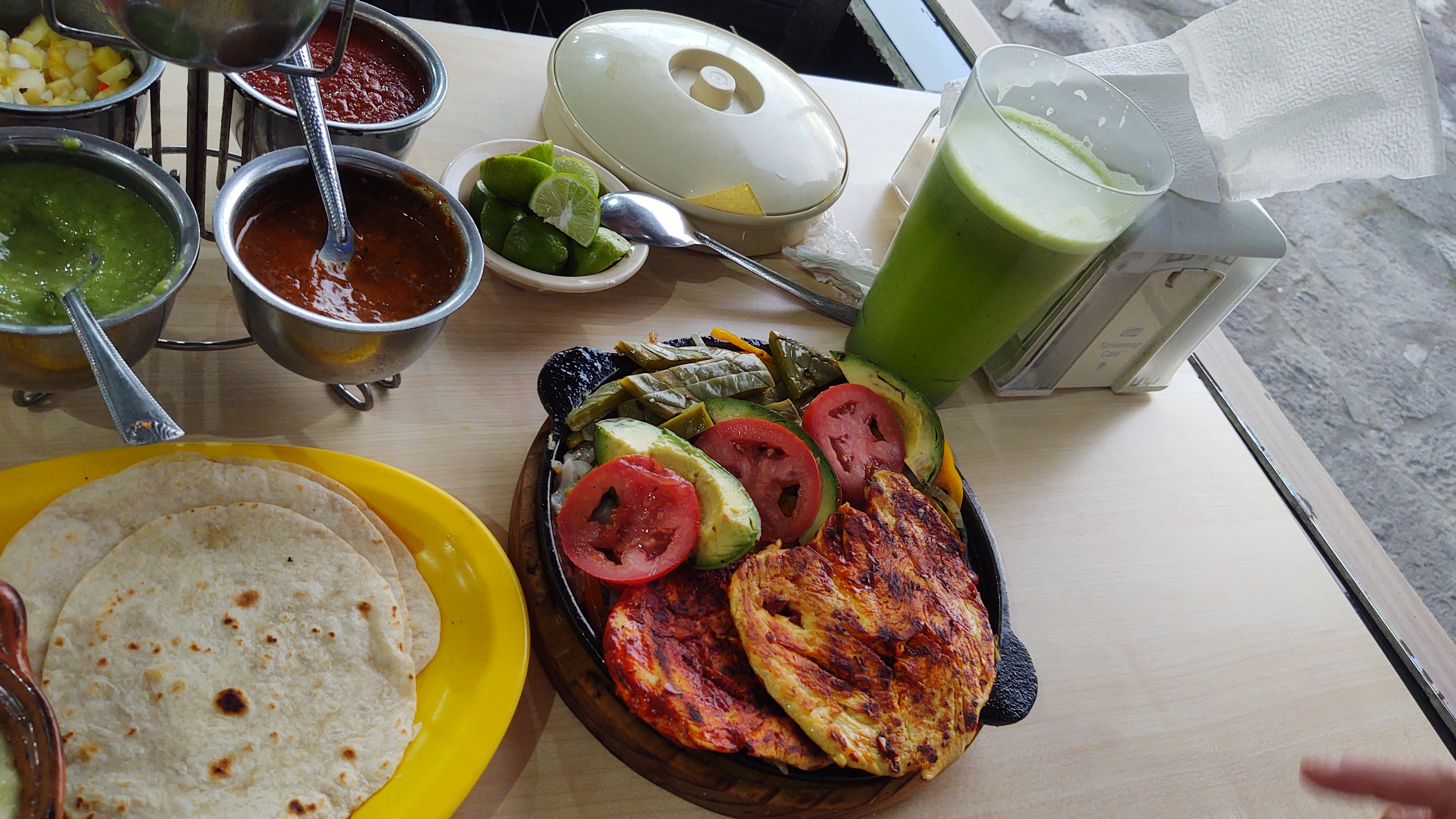 Taqueria Y Parrillada Chapala image 2