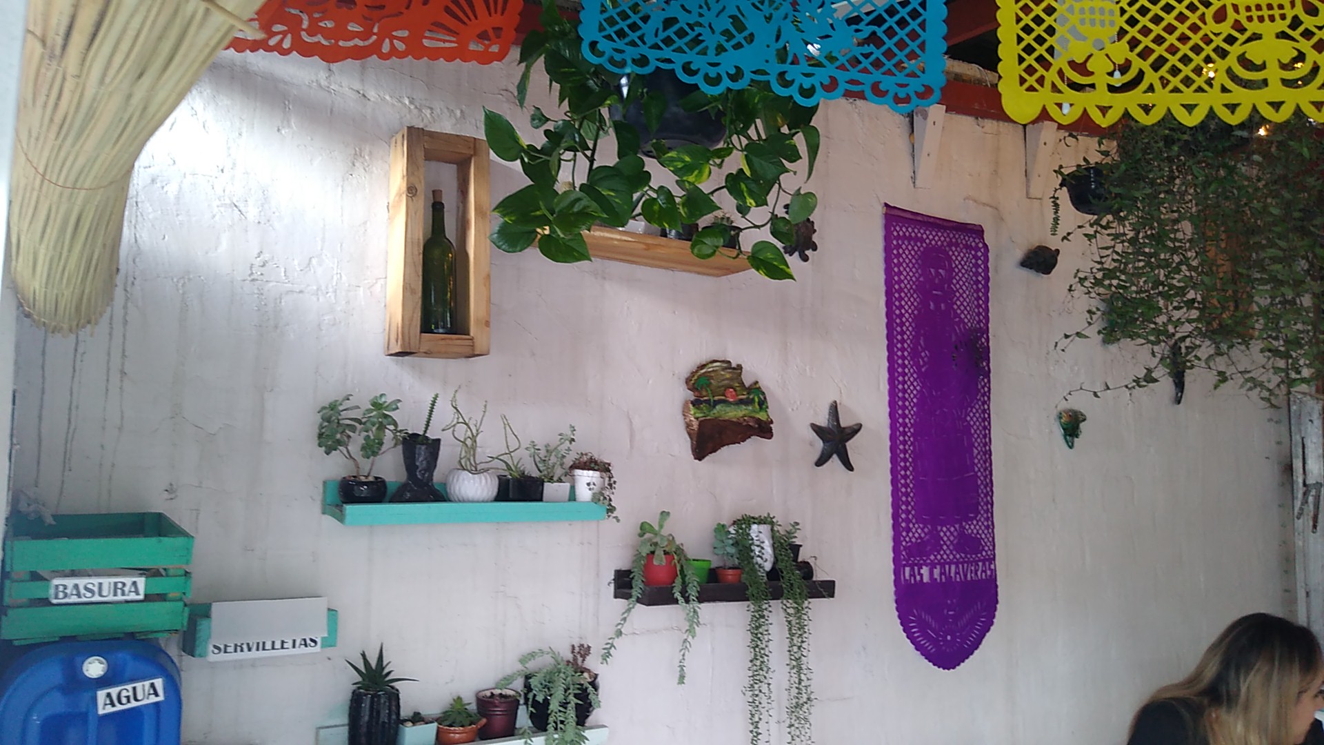 Marisquería any image 4