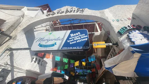 MARGARITAS Restaurant Bar & Grill image 6