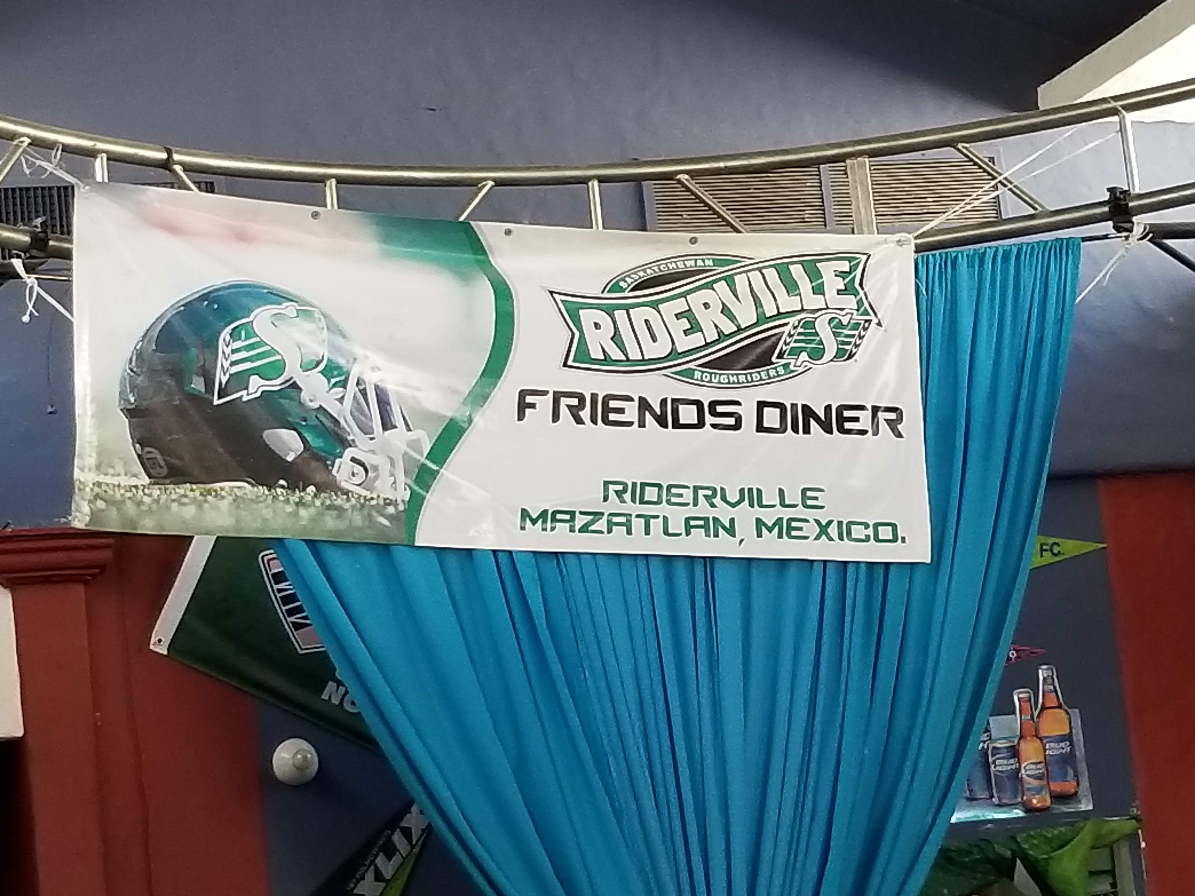 Friends Diner image 4