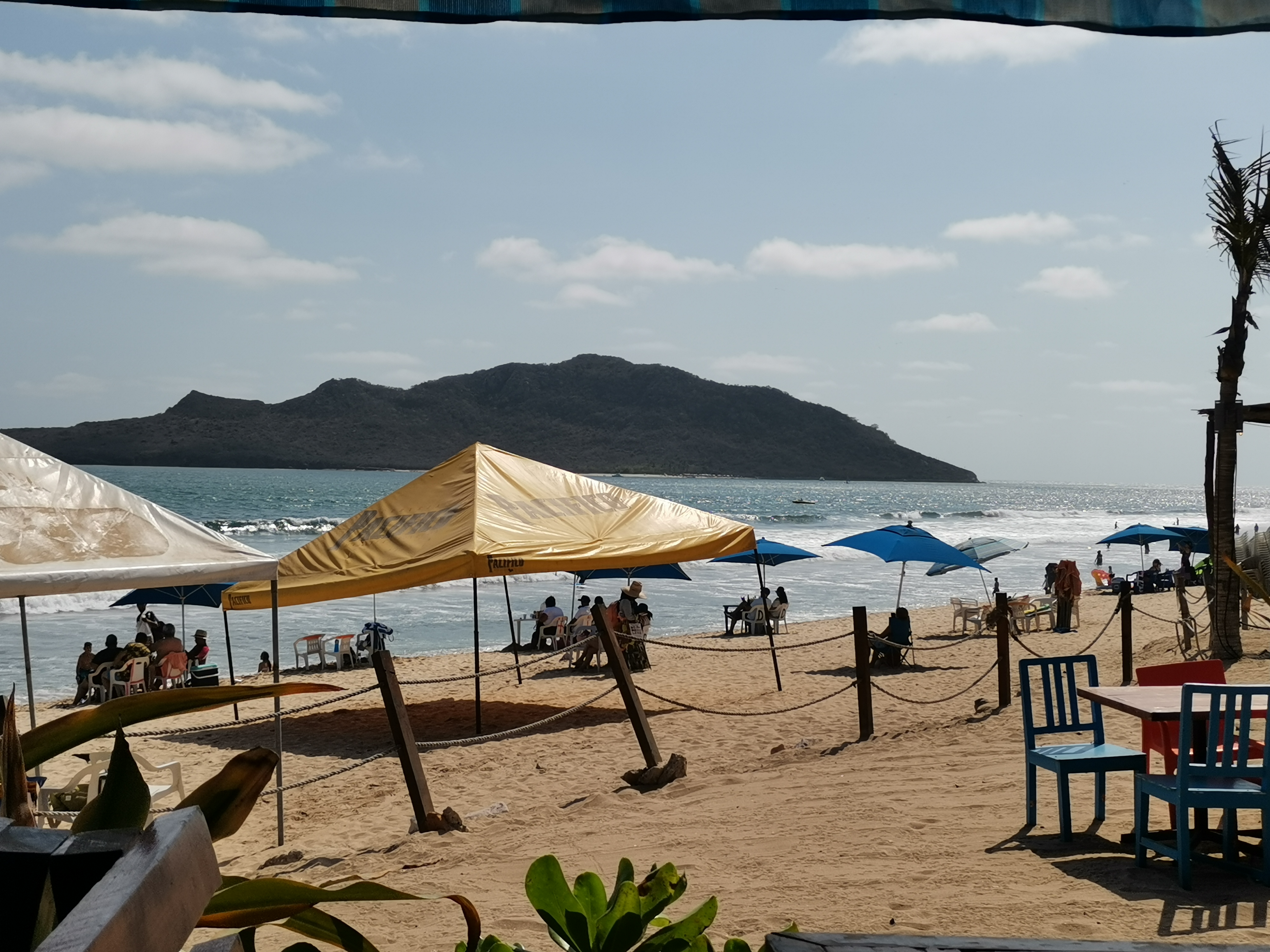 El Muchacho Alegre Zona Dorada image 6