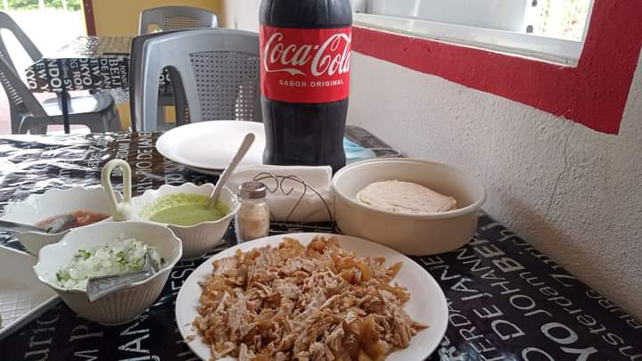 Carnitas Yeyo image 4