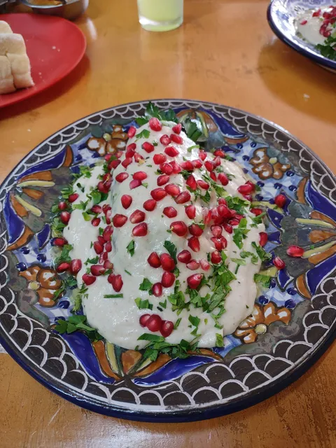 Yosi Pizzas image 2