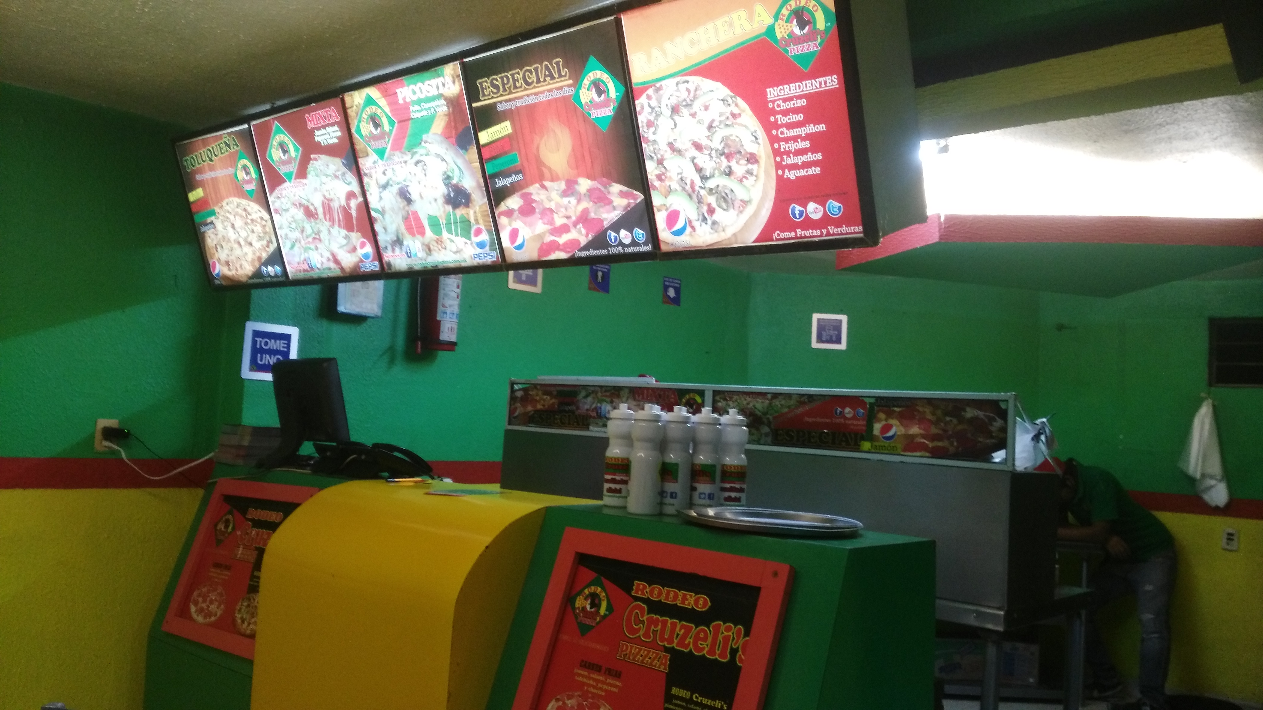 Rodeo Cruzeli's image 5