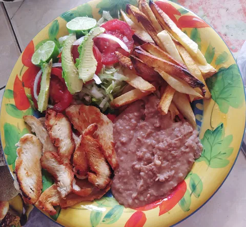 RESTAURANTE LAS TAPATIAS image 3