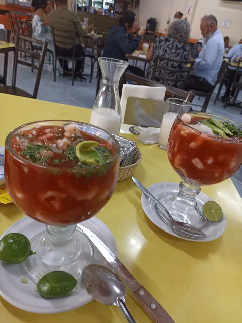 Mariscos La Bamba Real II image 8