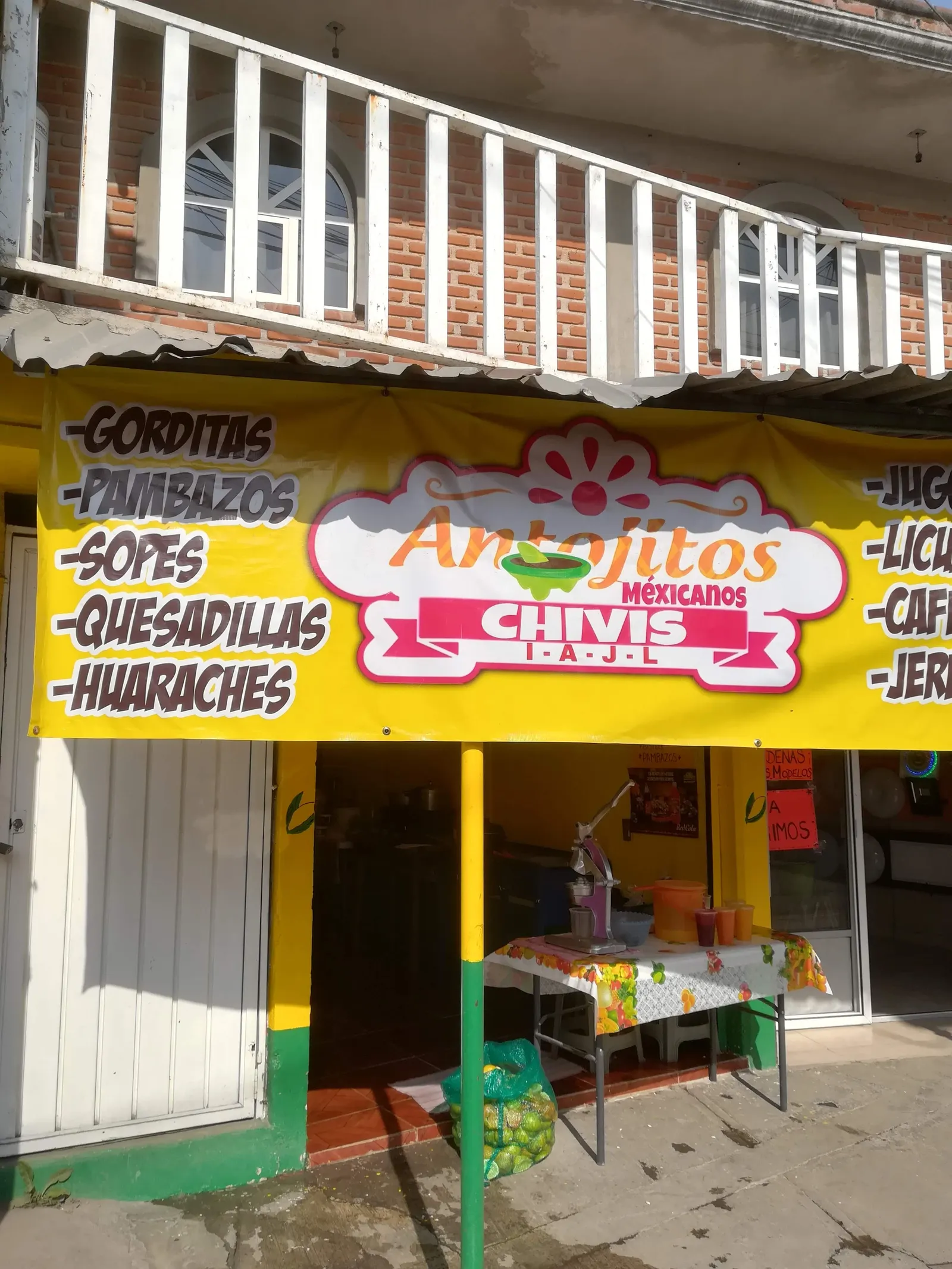 Antojitos mexicanos "Doña Chivis" image 1