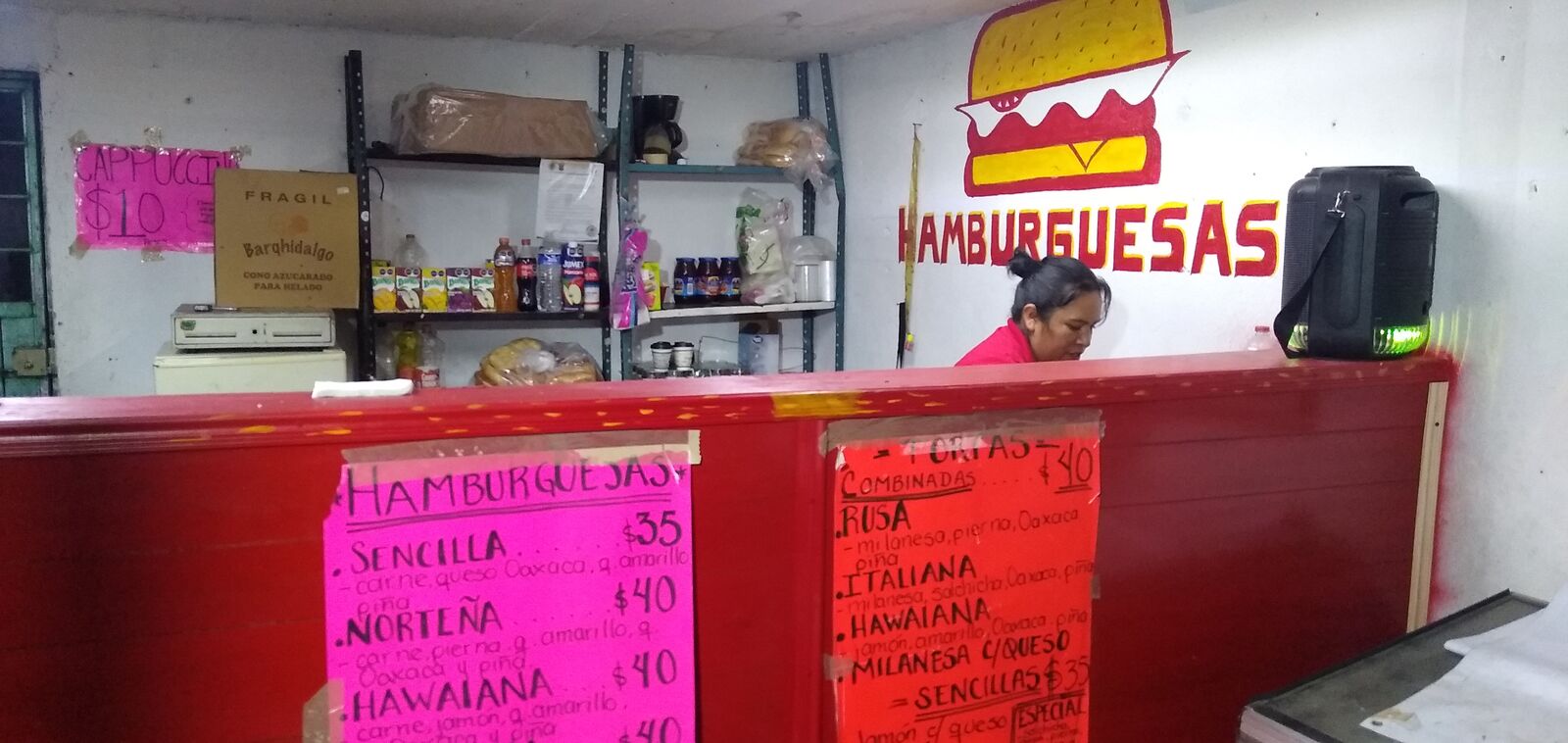 Tortas y Hamburguesas El césped image 4