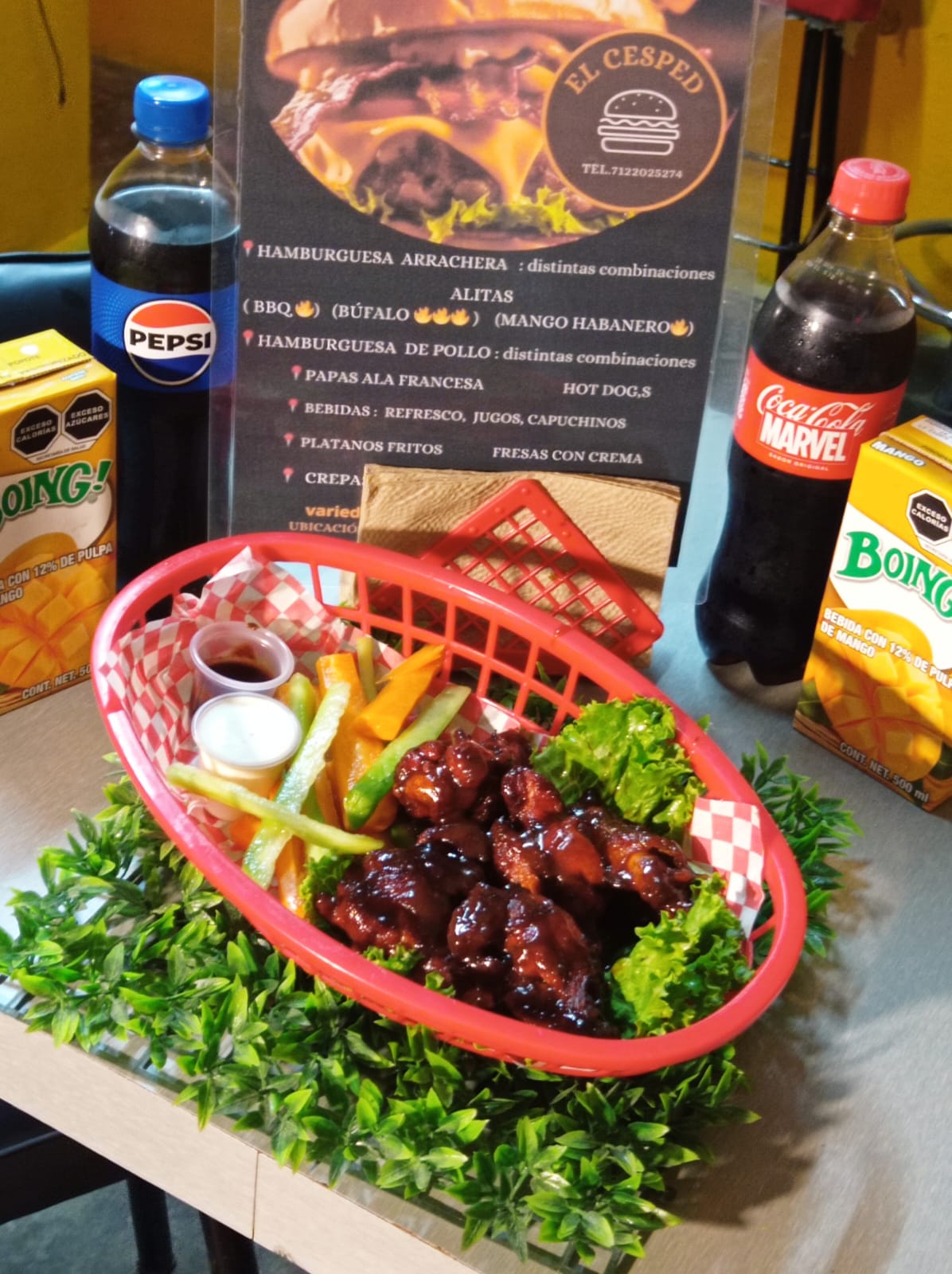 Tortas y Hamburguesas El césped image 5