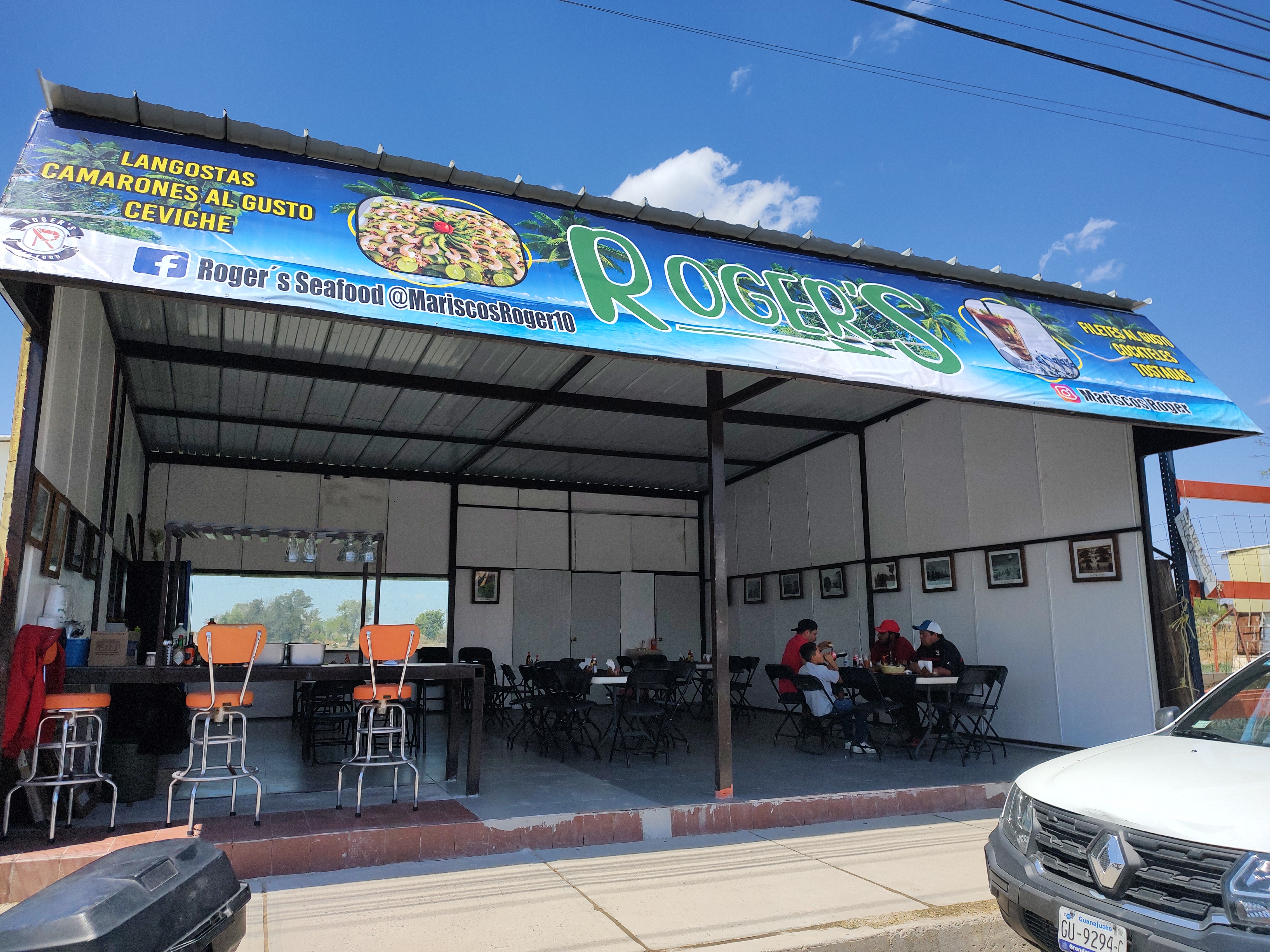Roger's Seafood image 1