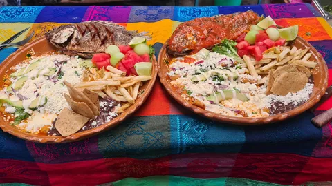 Restaurante - 100% - Familiar "El Dos de Oros" Huasca Hgo image 2