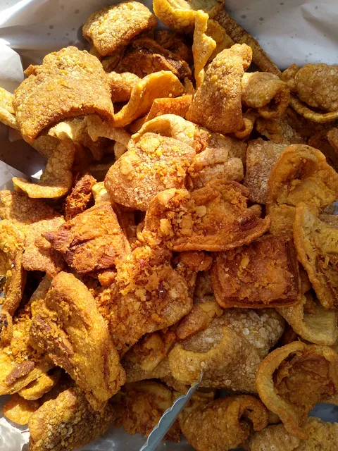 Carnitas y chicharrones la capillita image 1