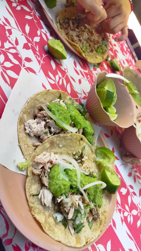 carnitas y tacos "CHAMULA" image 3