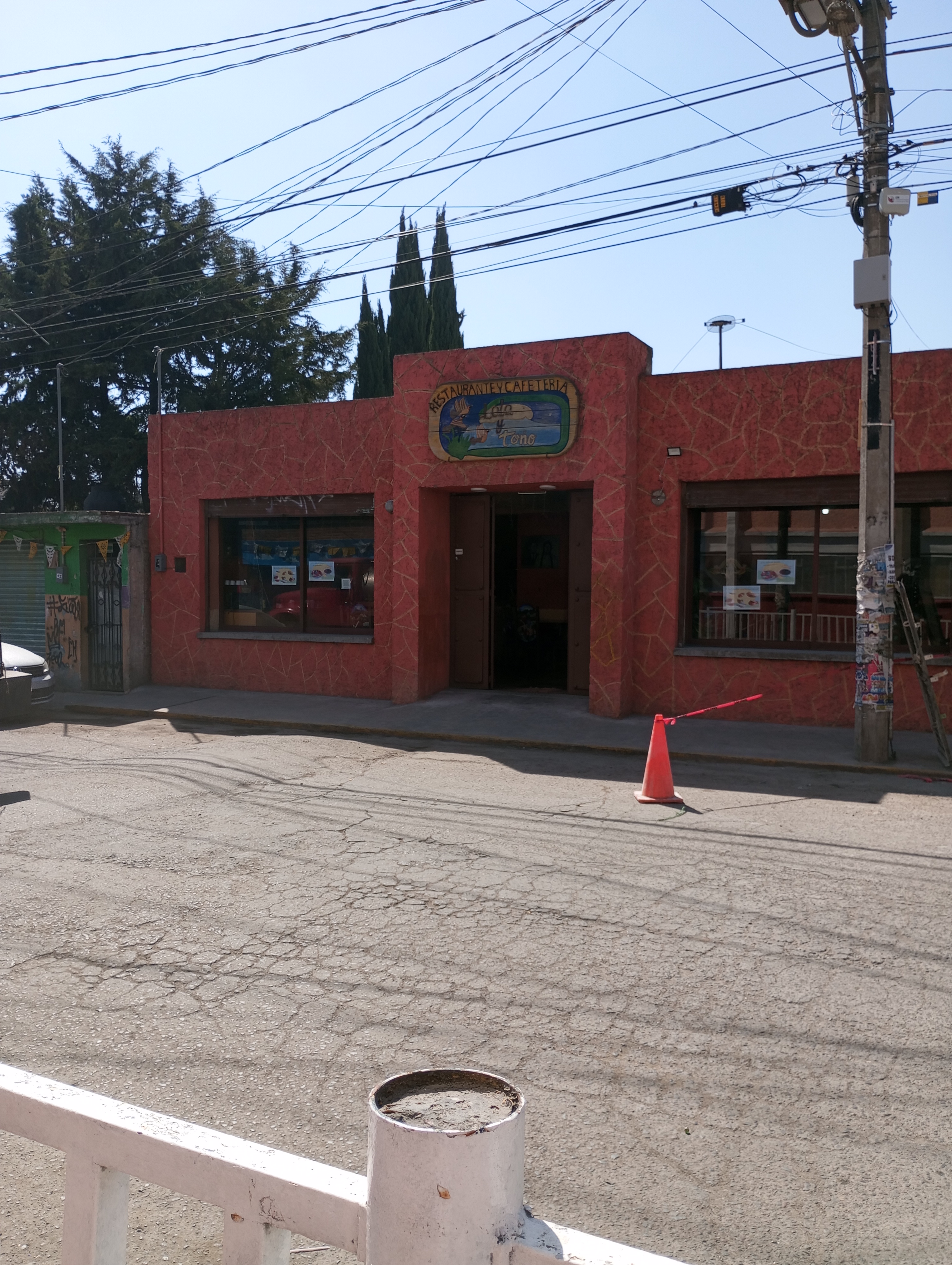 Lala y Toño image 5