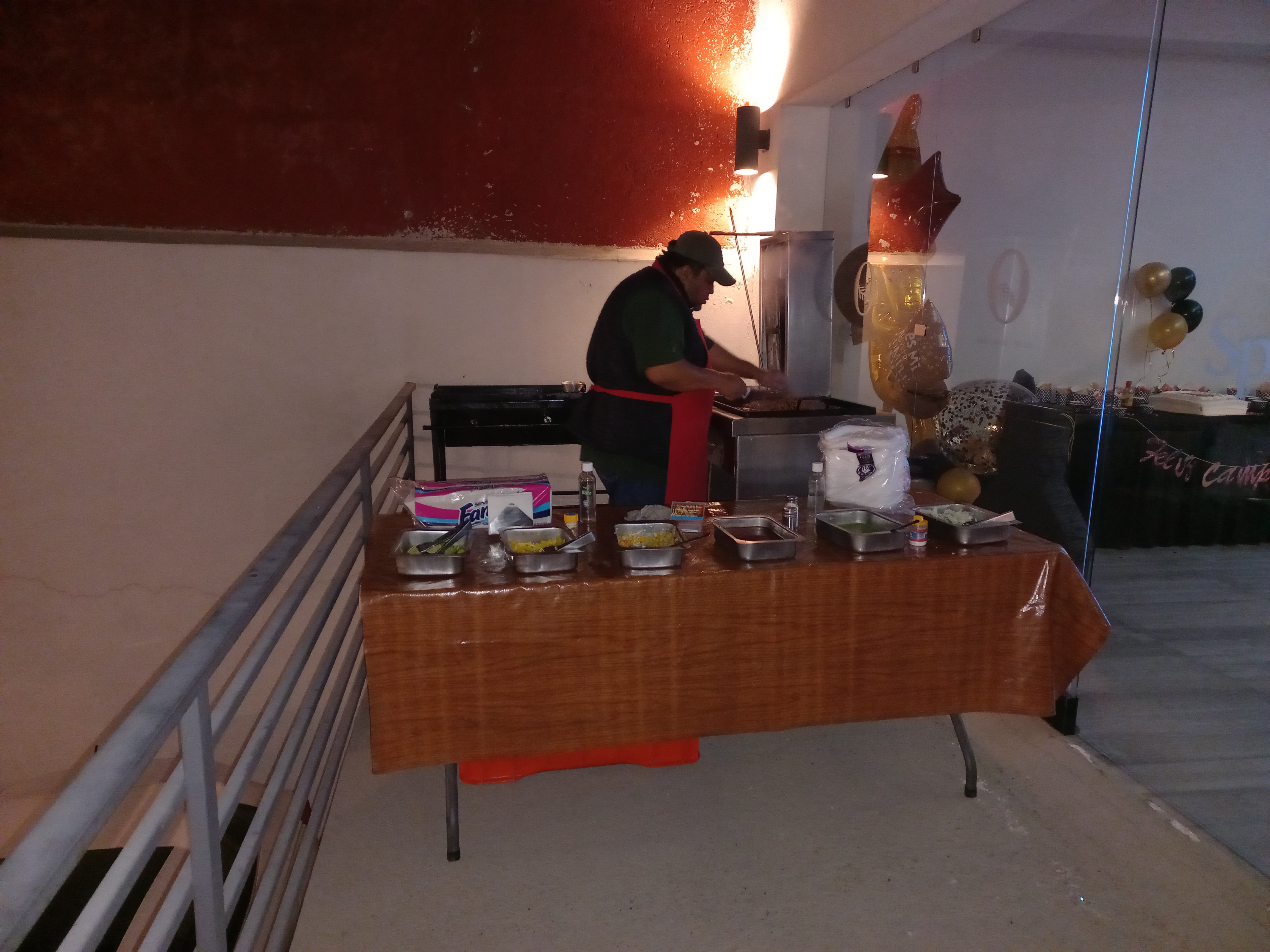 TACOS EL BUEN PASTOR image 5