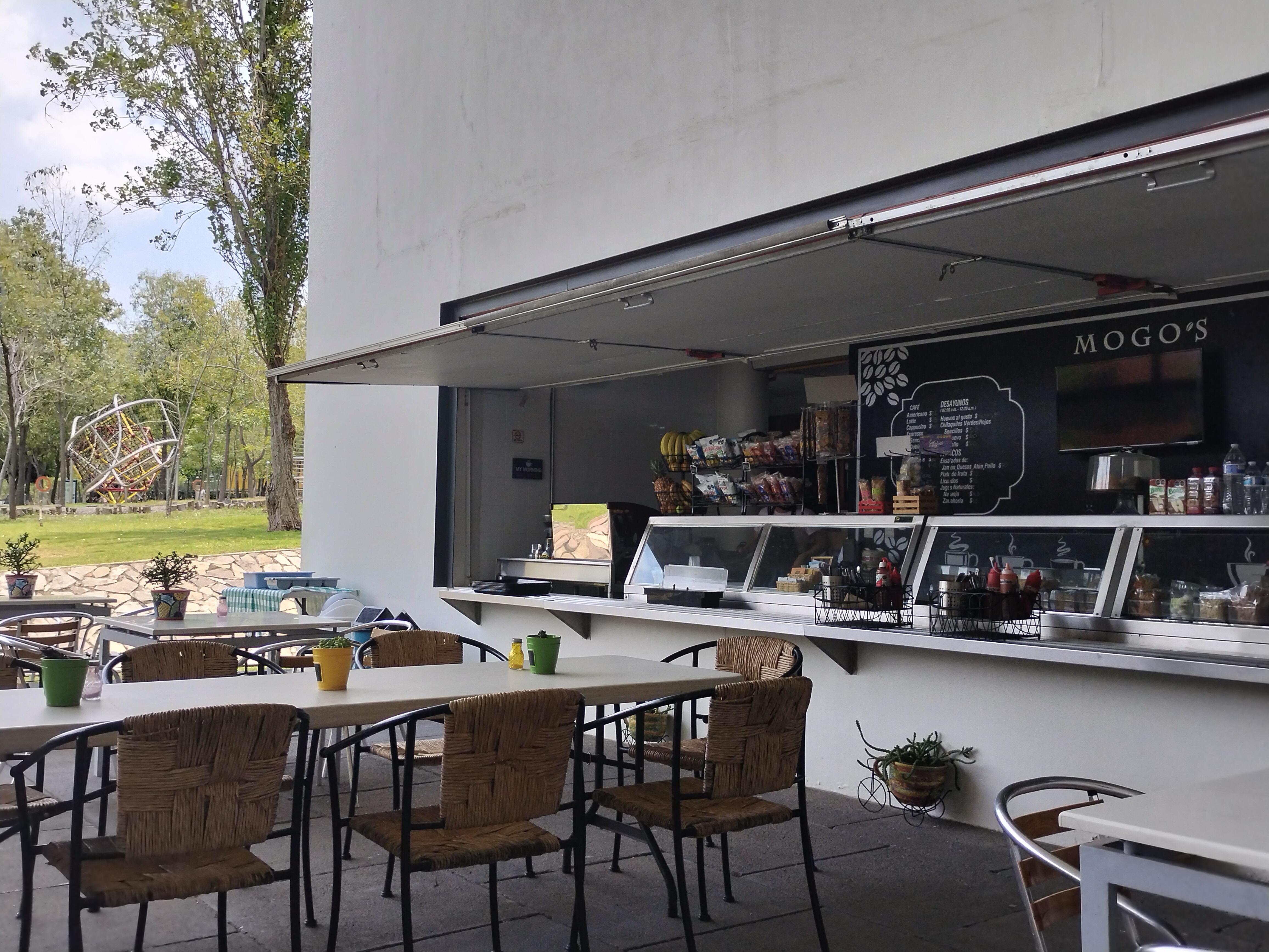 Cafeteria CSAM UNAM Campus Morelia image 7