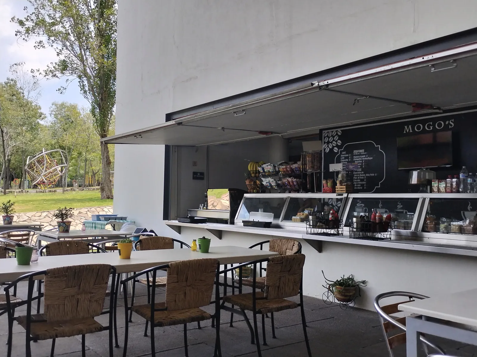 Cafeteria CSAM UNAM Campus Morelia image 7