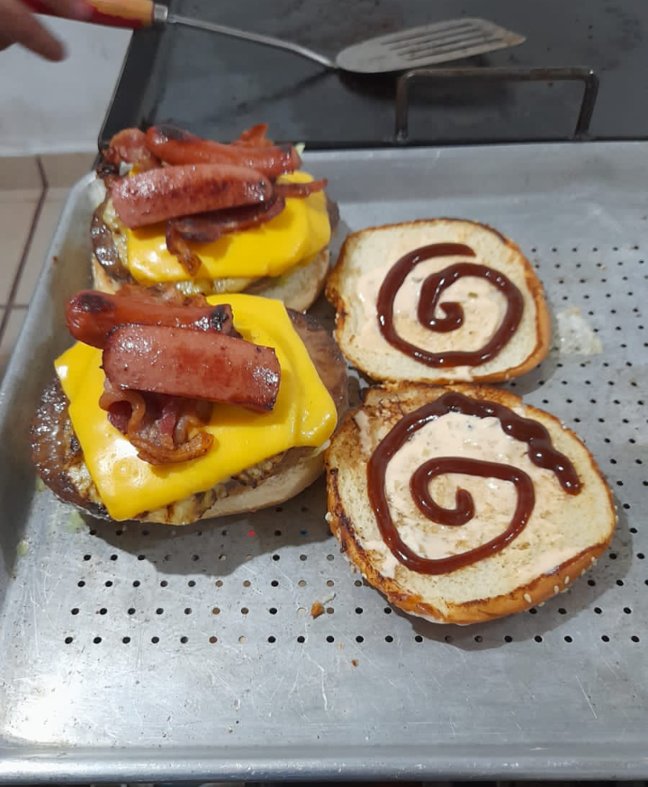 Burguers and more image 3