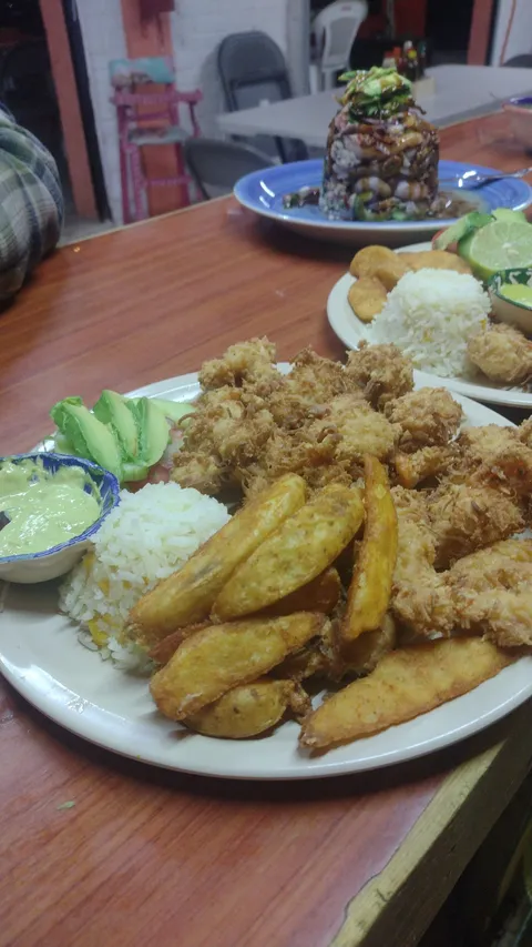 Mariscos El retoño image 6