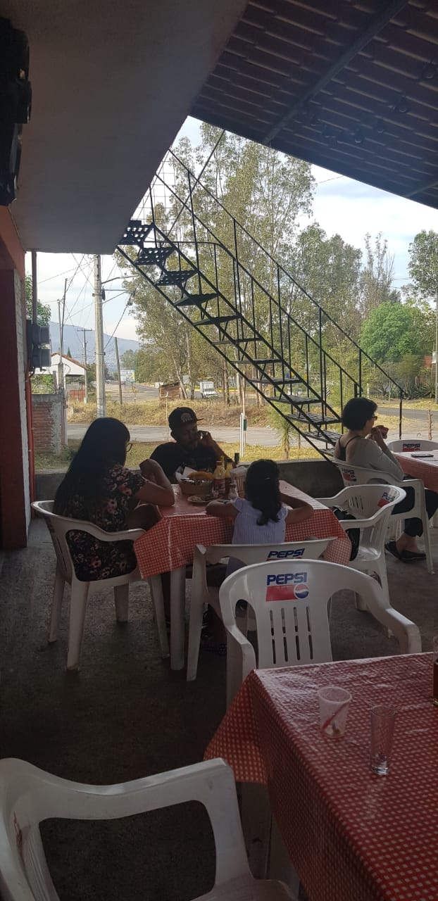 Mariscos El retoño image 9