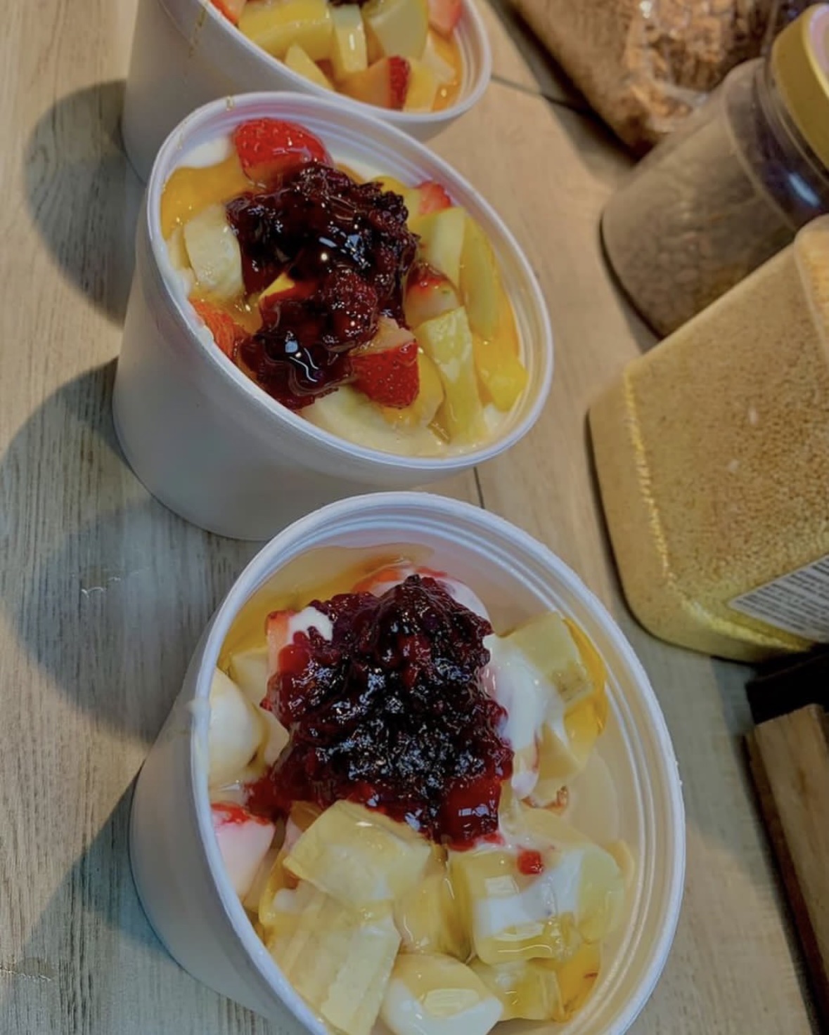 Fruit paradice (jugos y yogurts) image 2