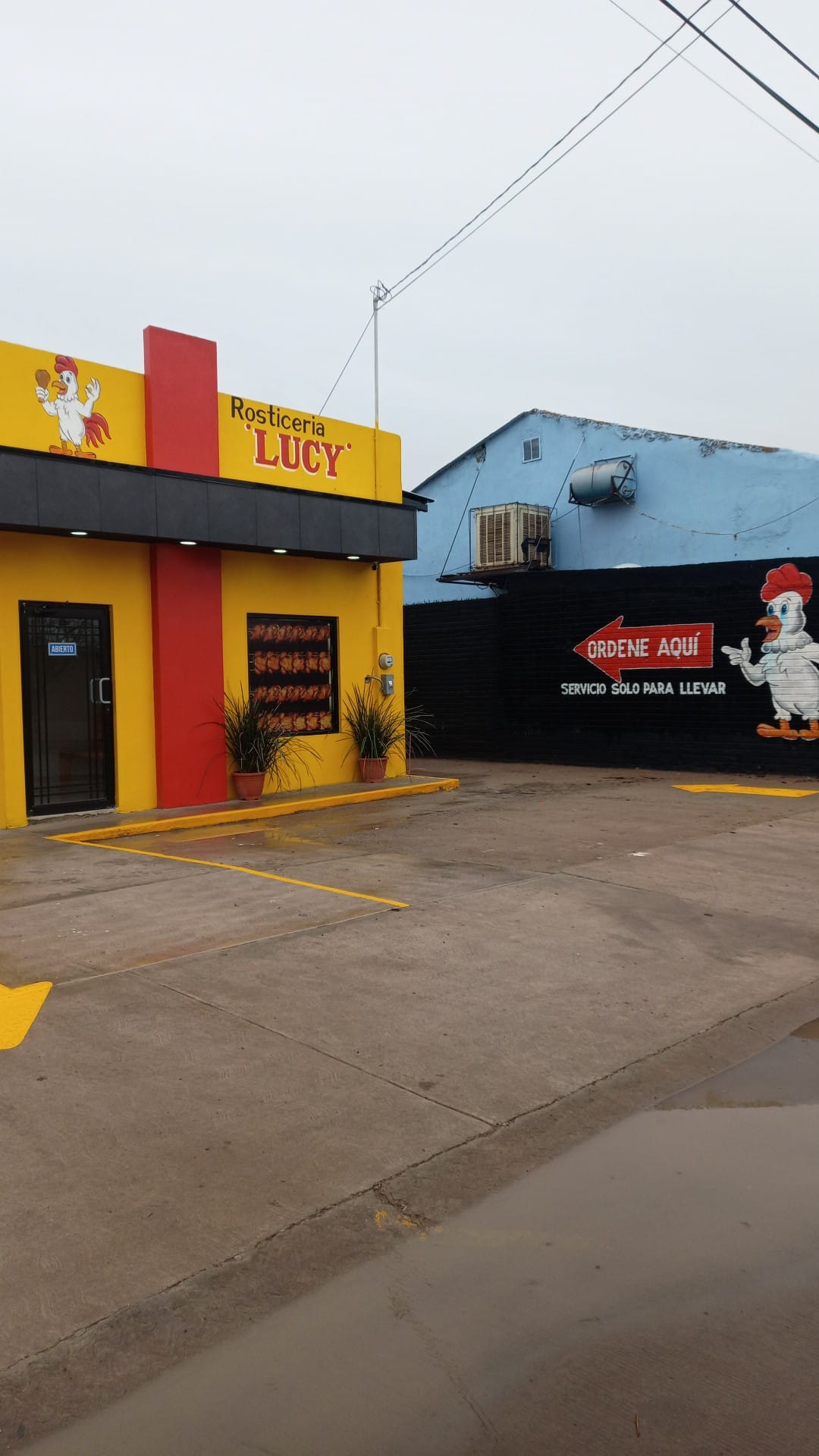 Rosticeria Lucy image 1