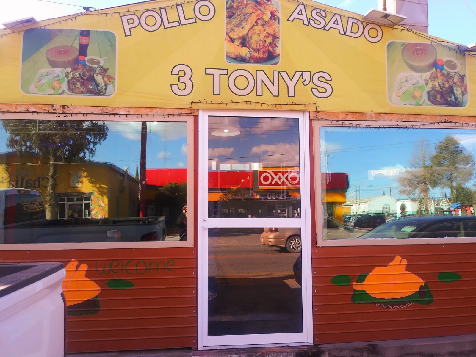 POLLOS 3 TONY'S image 2