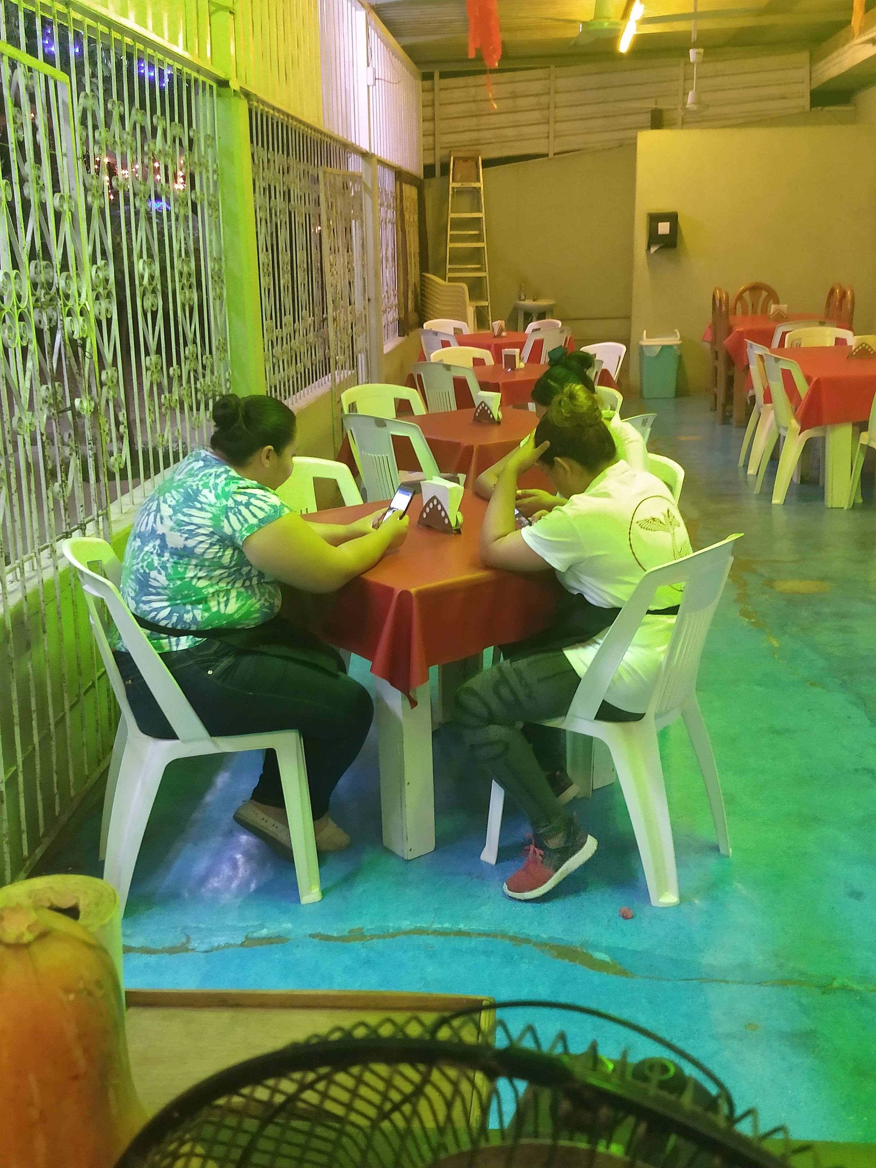 Taqueria Y Cenaduria Fenix image 4