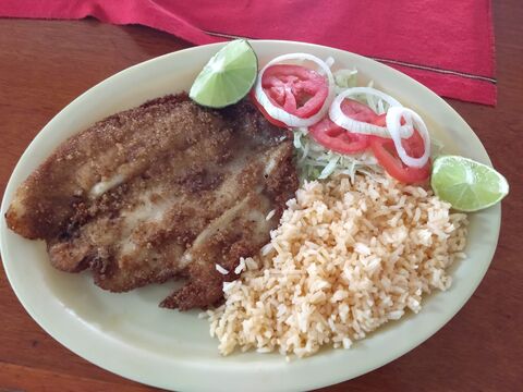 Coctelería y Pollos Asados Las Güeras image 8