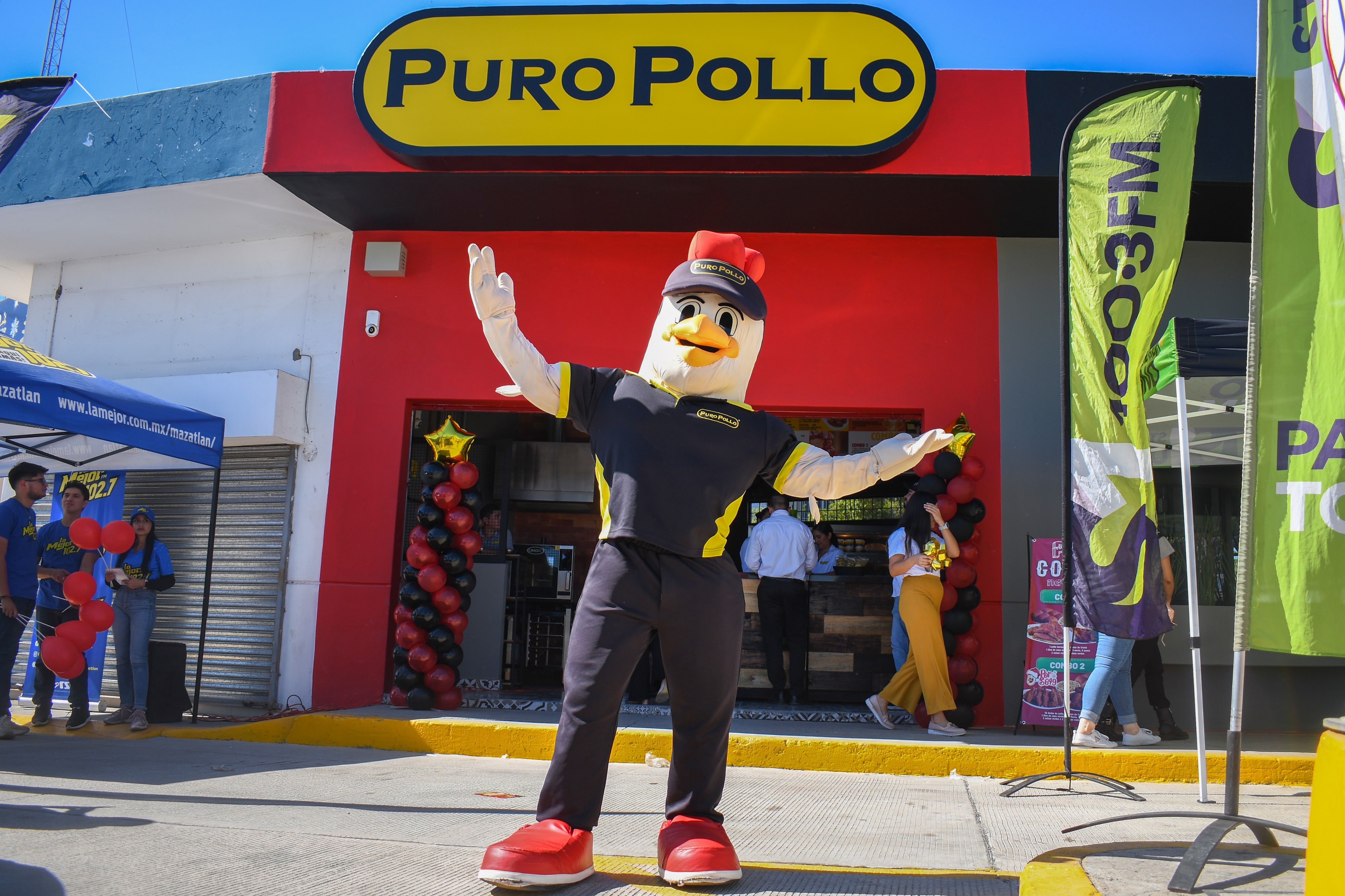 Puro Pollo Villa Unión Rio Presidio image 3