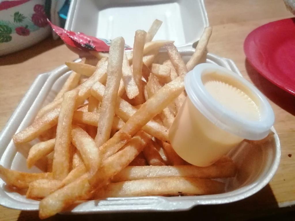 El GARAGE DE LUZ image 3