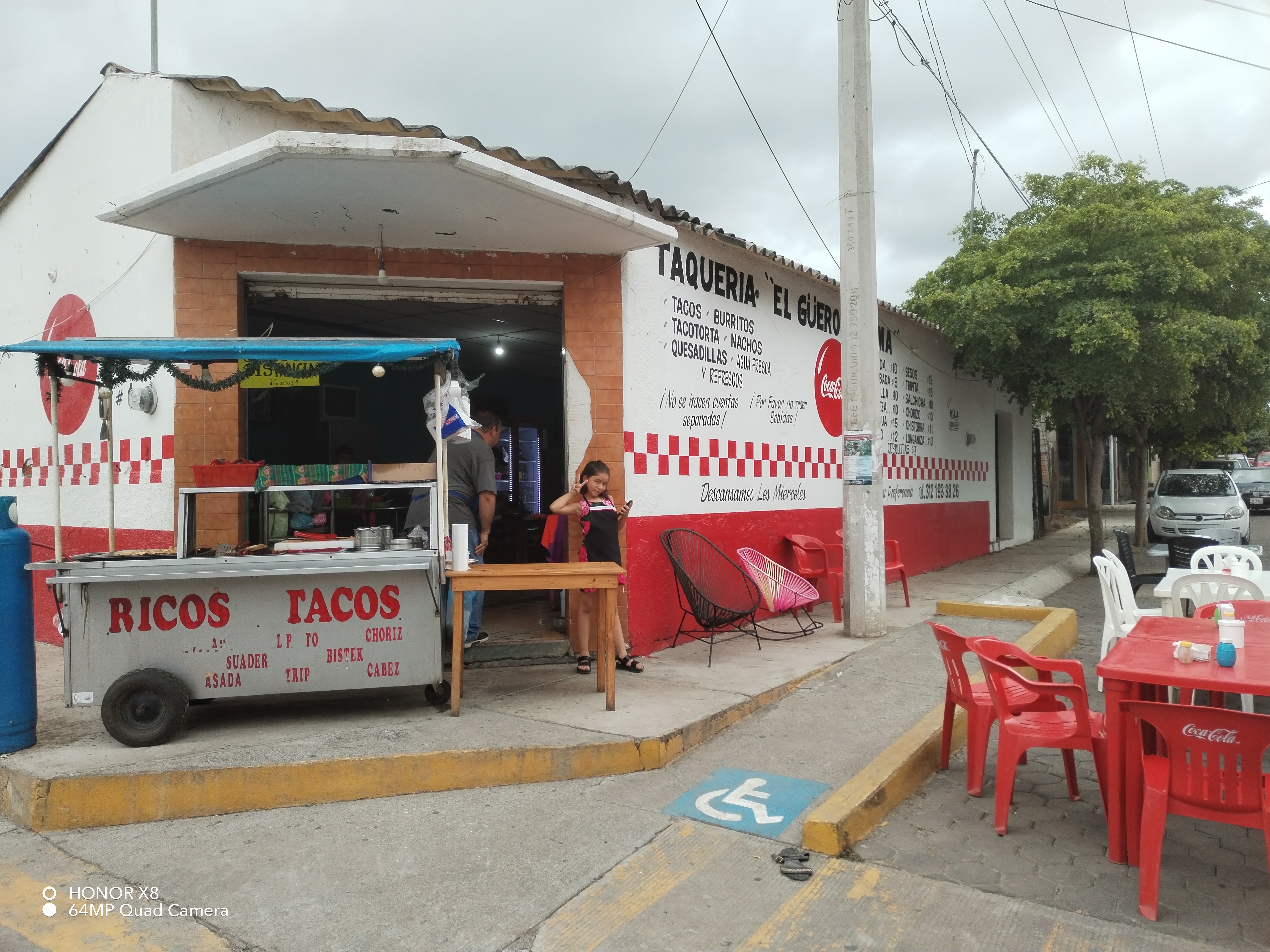 Taqueria el güero Gama image 1