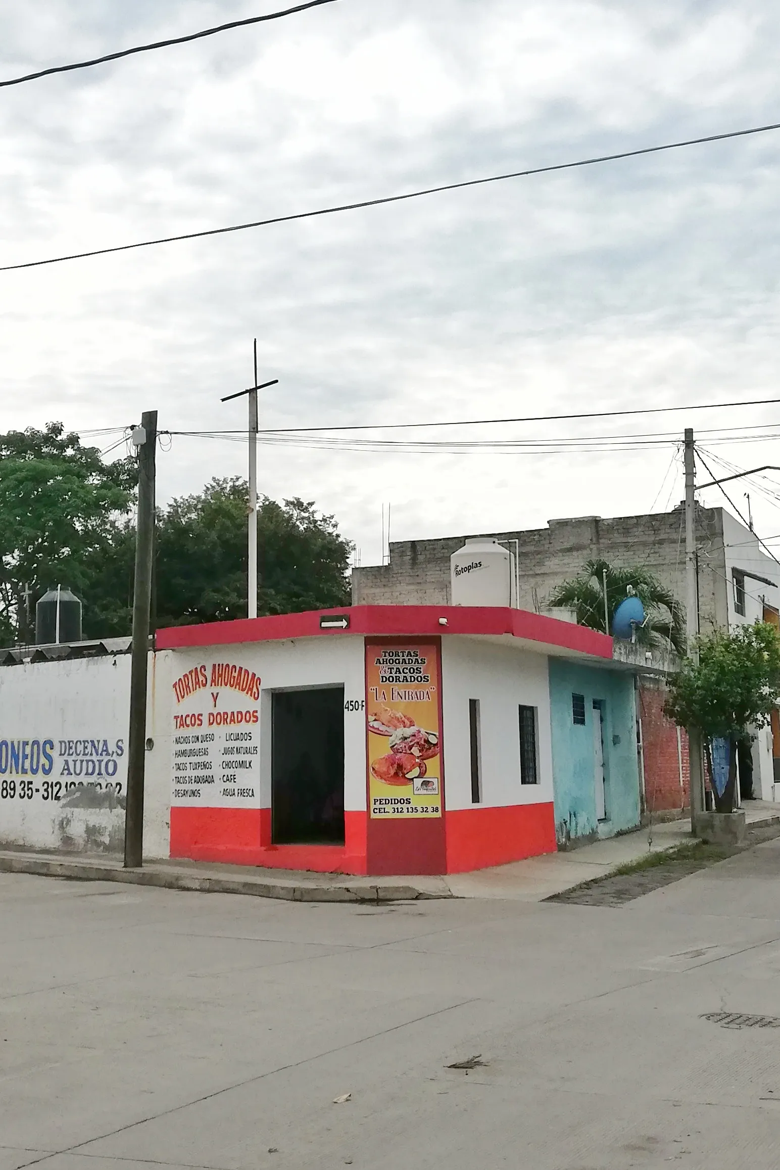 Tortas Ahogadas image 4