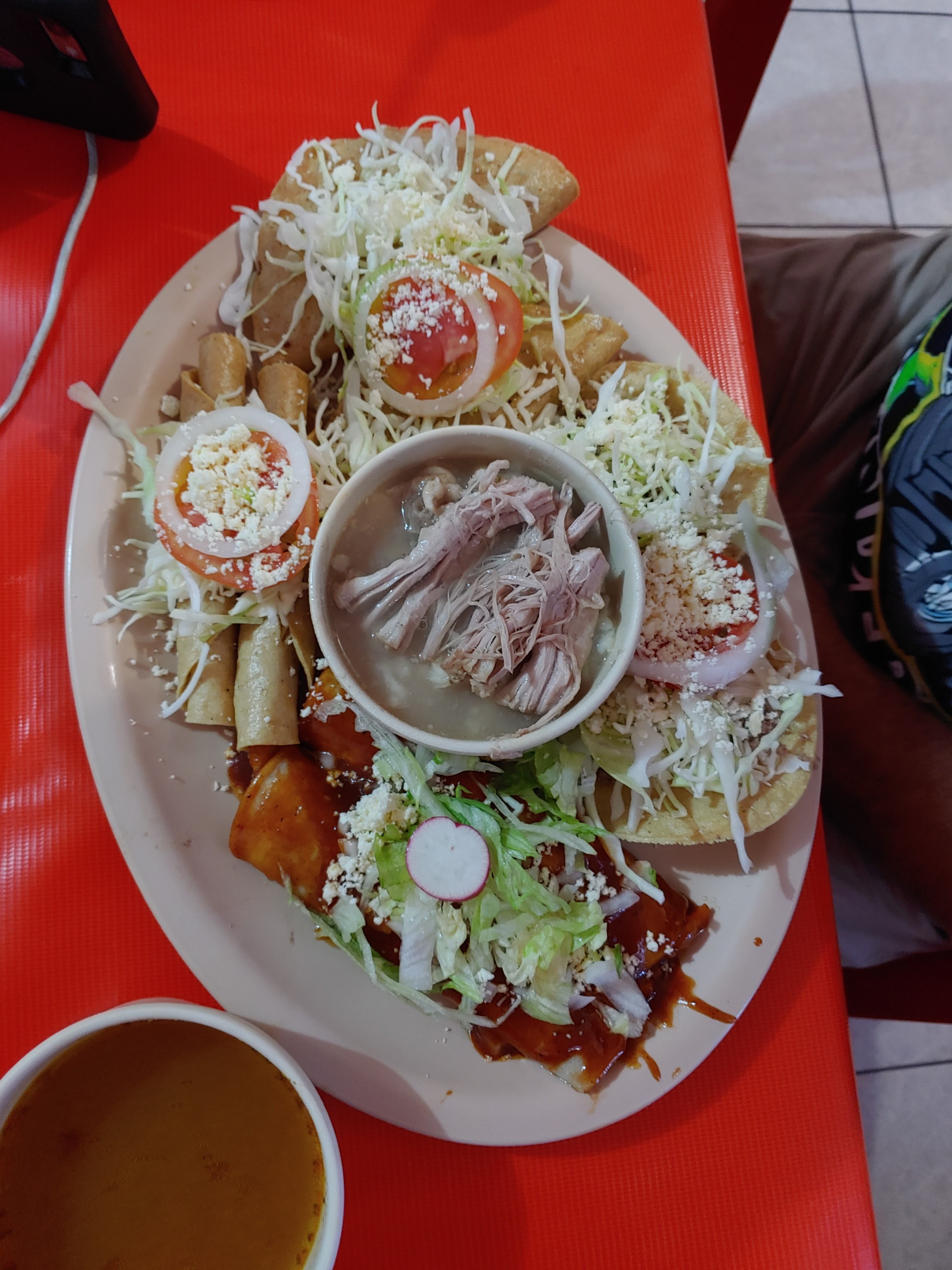 Cenaduria el Patrón image 5